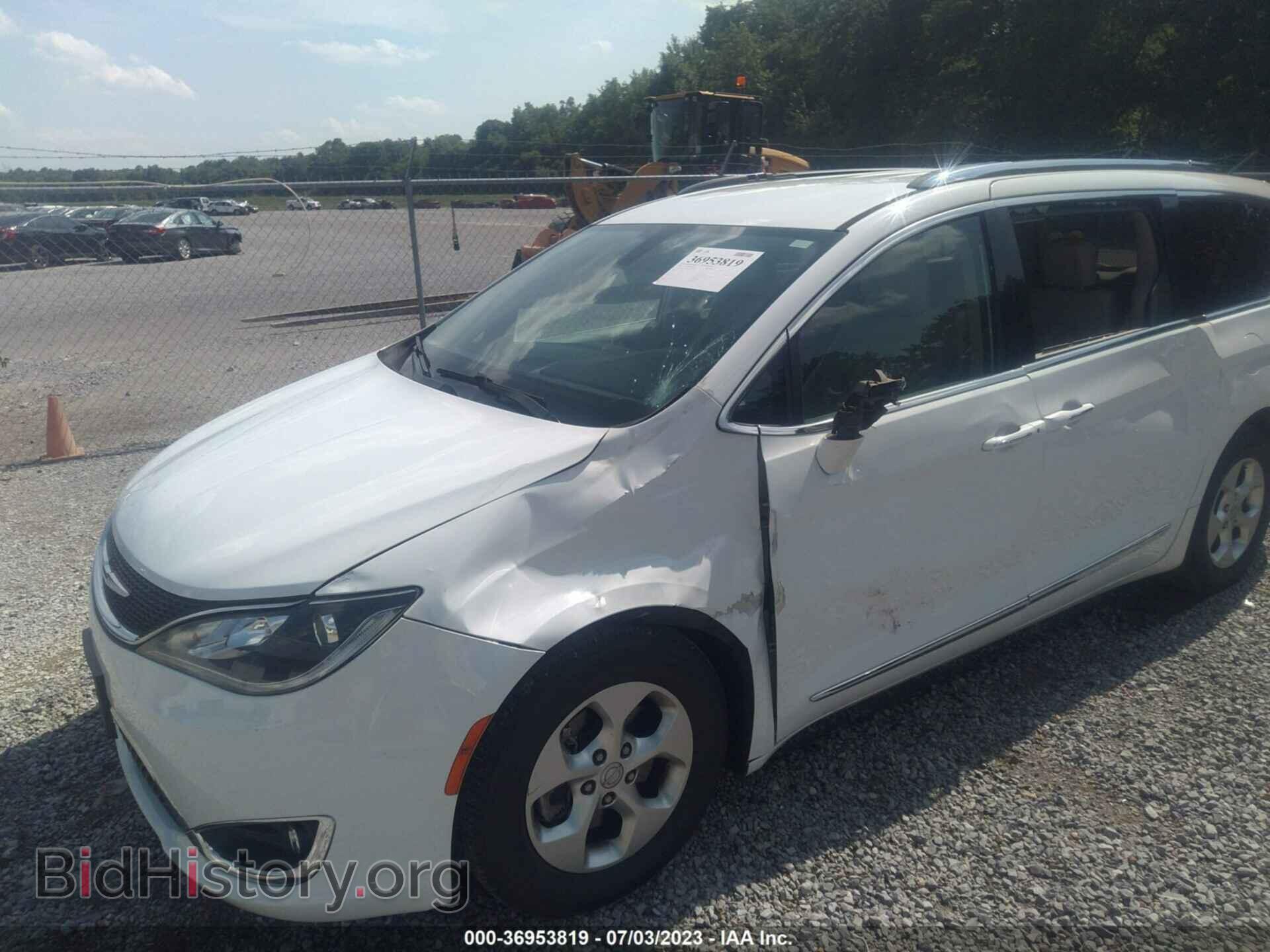 2017 CHRYSLER PACIFICA - VIN: 2C4RC1EGXHR538572 - Фото 6