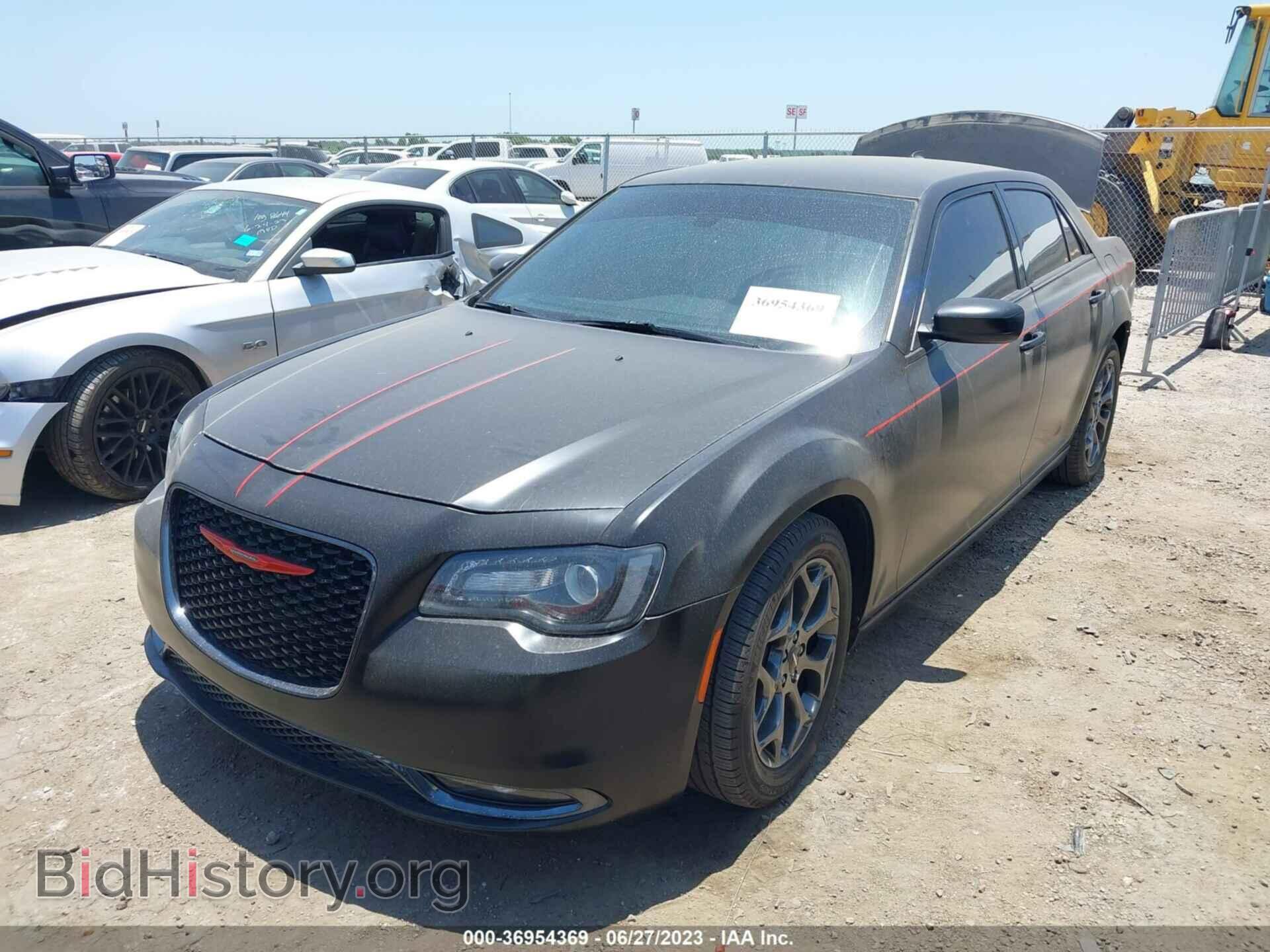 2018 CHRYSLER 300 - VIN: 2C3CCAGG0JH267282 - Фото 2
