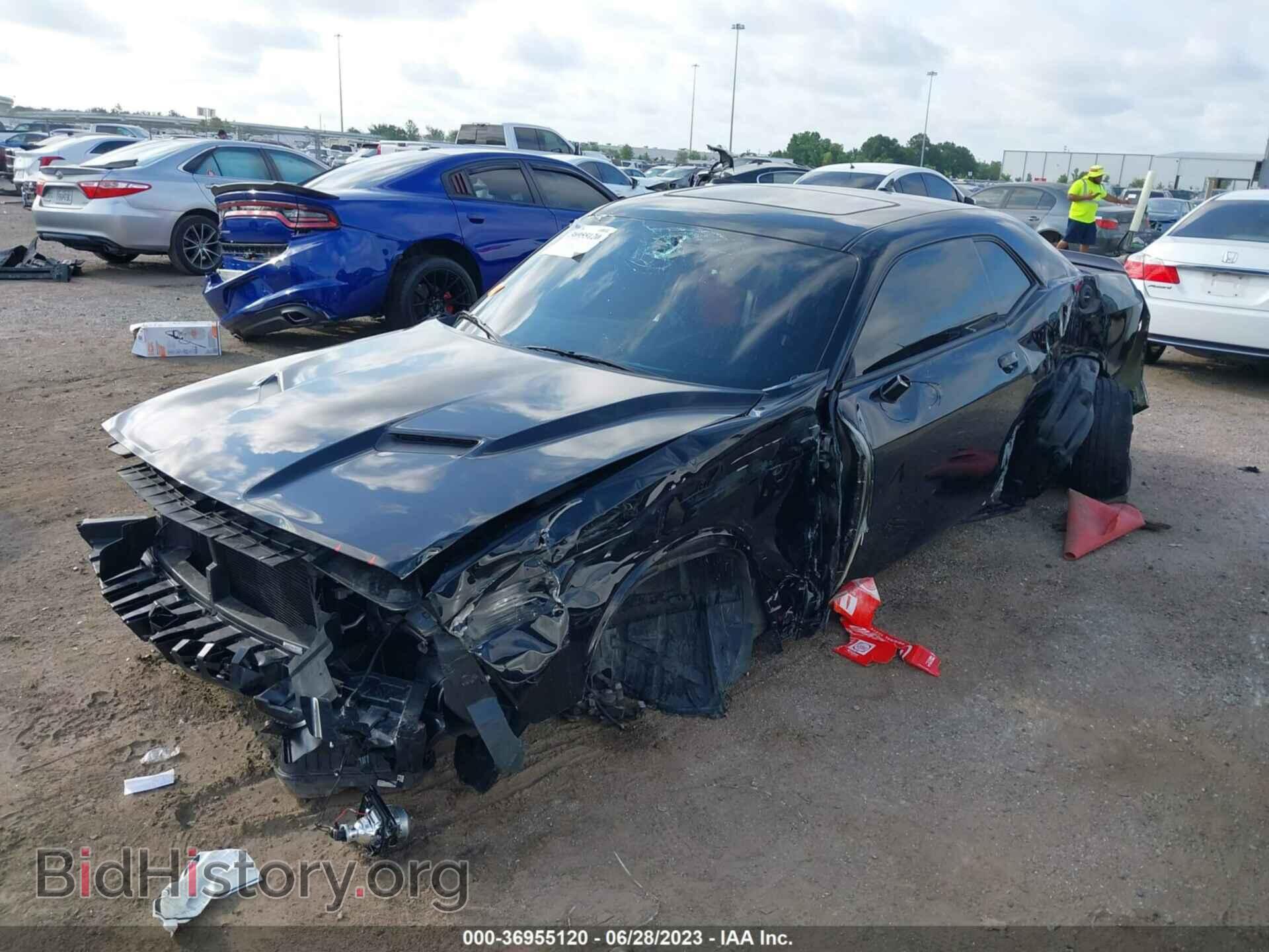 2021 DODGE CHALLENGER - VIN: 2C3CDZAG4MH573040 - Фото 2