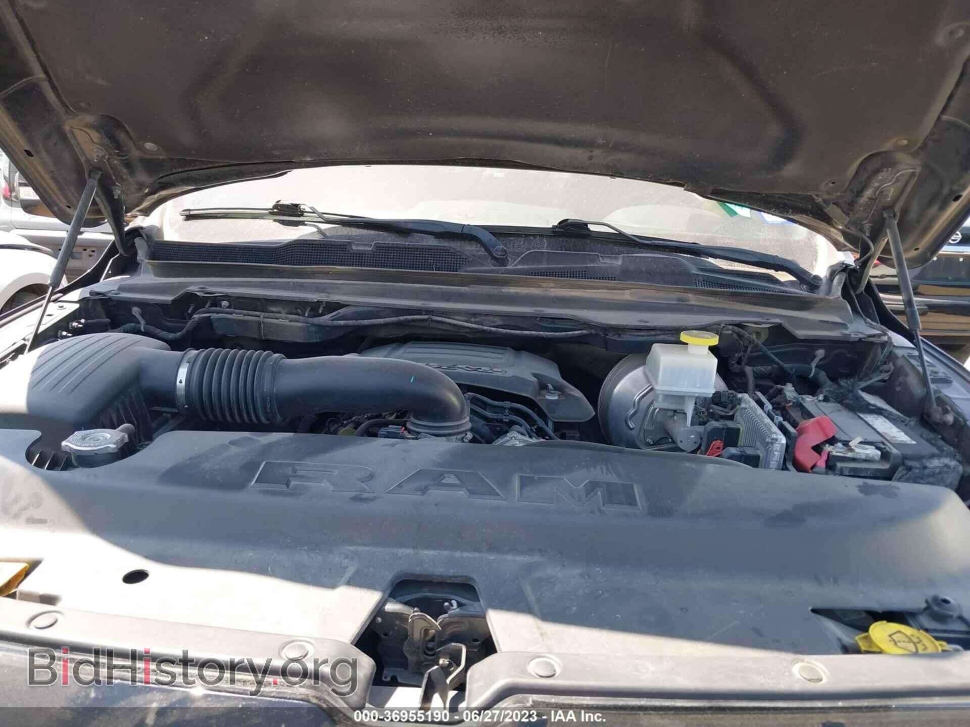 2019 RAM 1500 - VIN: 1C6RREJT3KN628862 - Фото 10