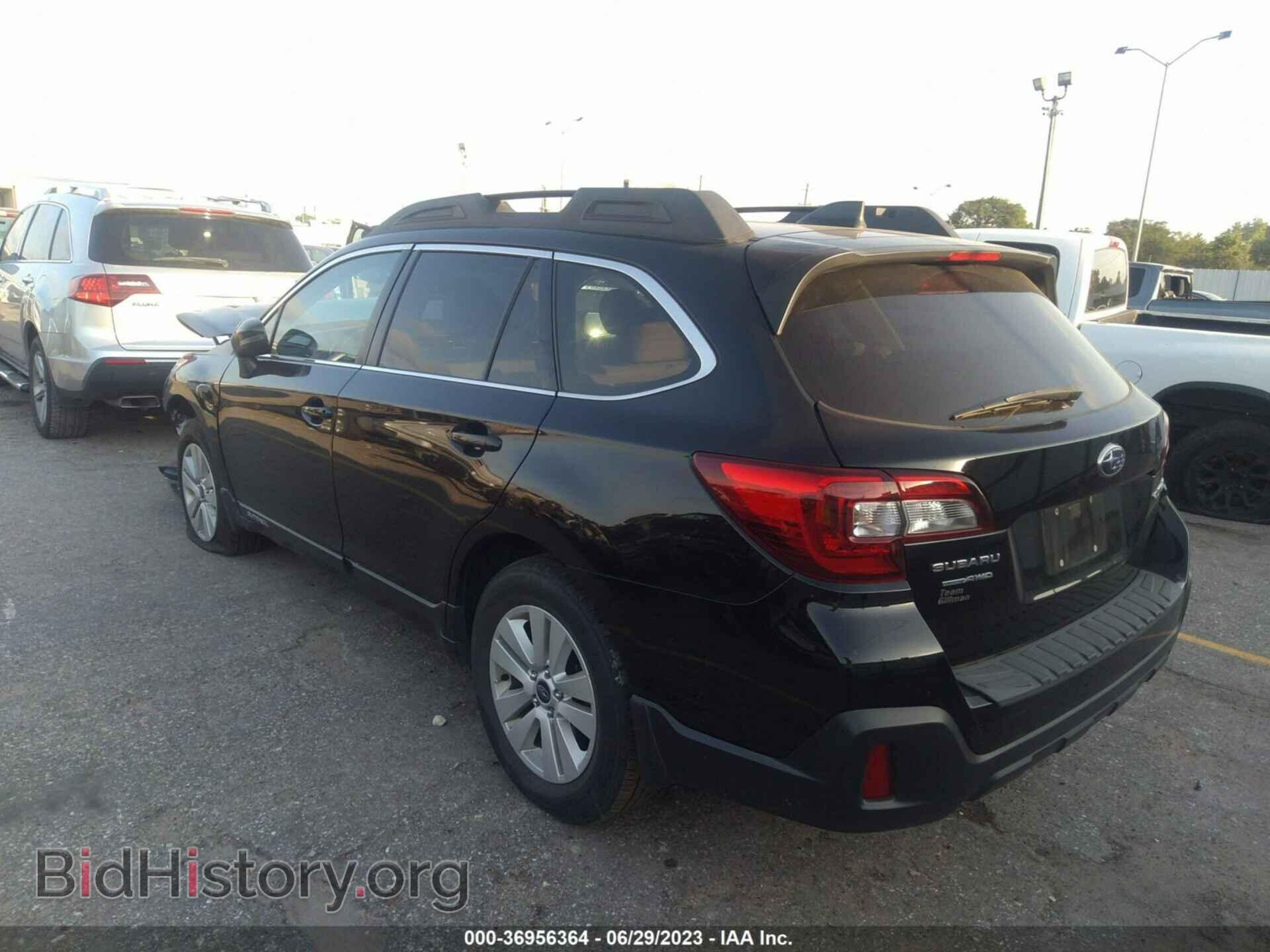 2018 SUBARU OUTBACK - VIN: 4S4BSAFC7J3356838 - Фото 3