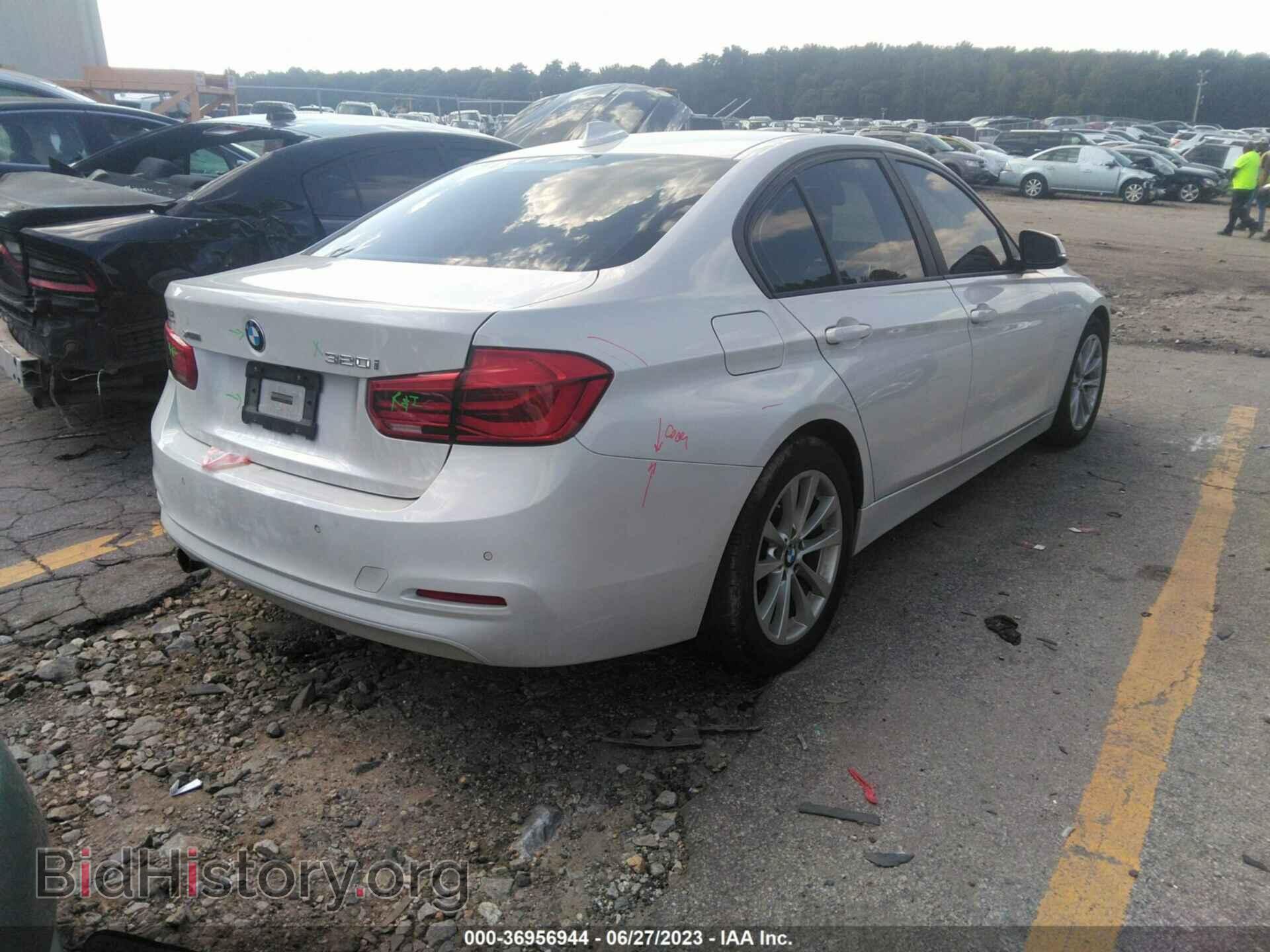 2016 BMW 320I - VIN: WBA8E5G54GNT94972 - Фото 4