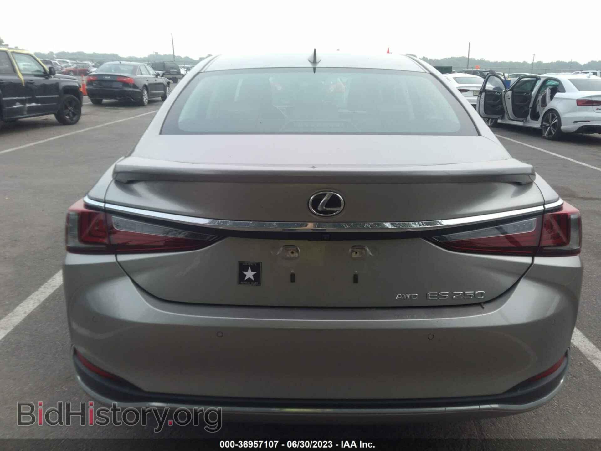 2021 LEXUS ES - VIN: 58AD11D14MU005809 - Photo 16