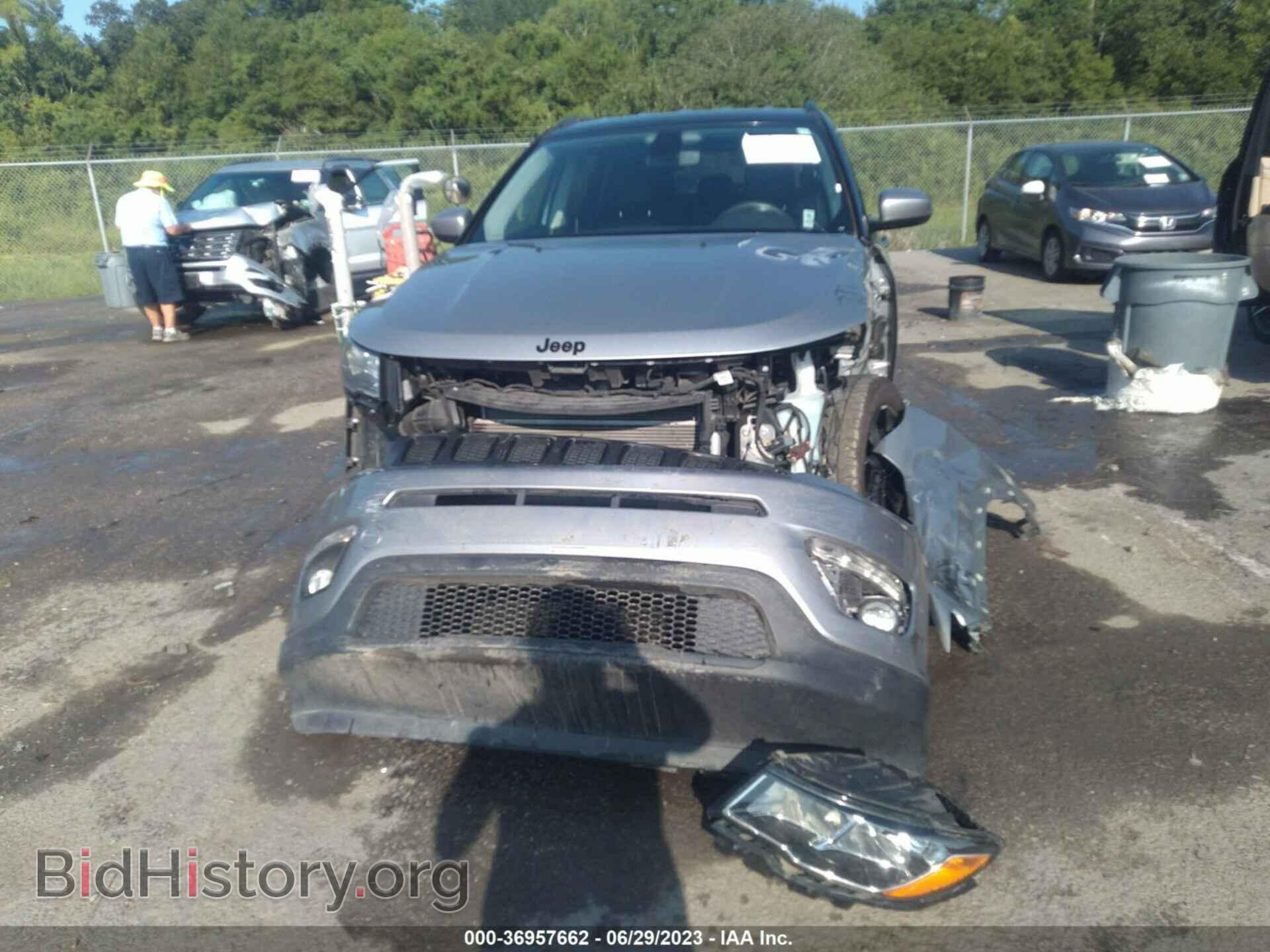 2019 JEEP COMPASS - VIN: 3C4NJCBB1KT706404 - Photo 13