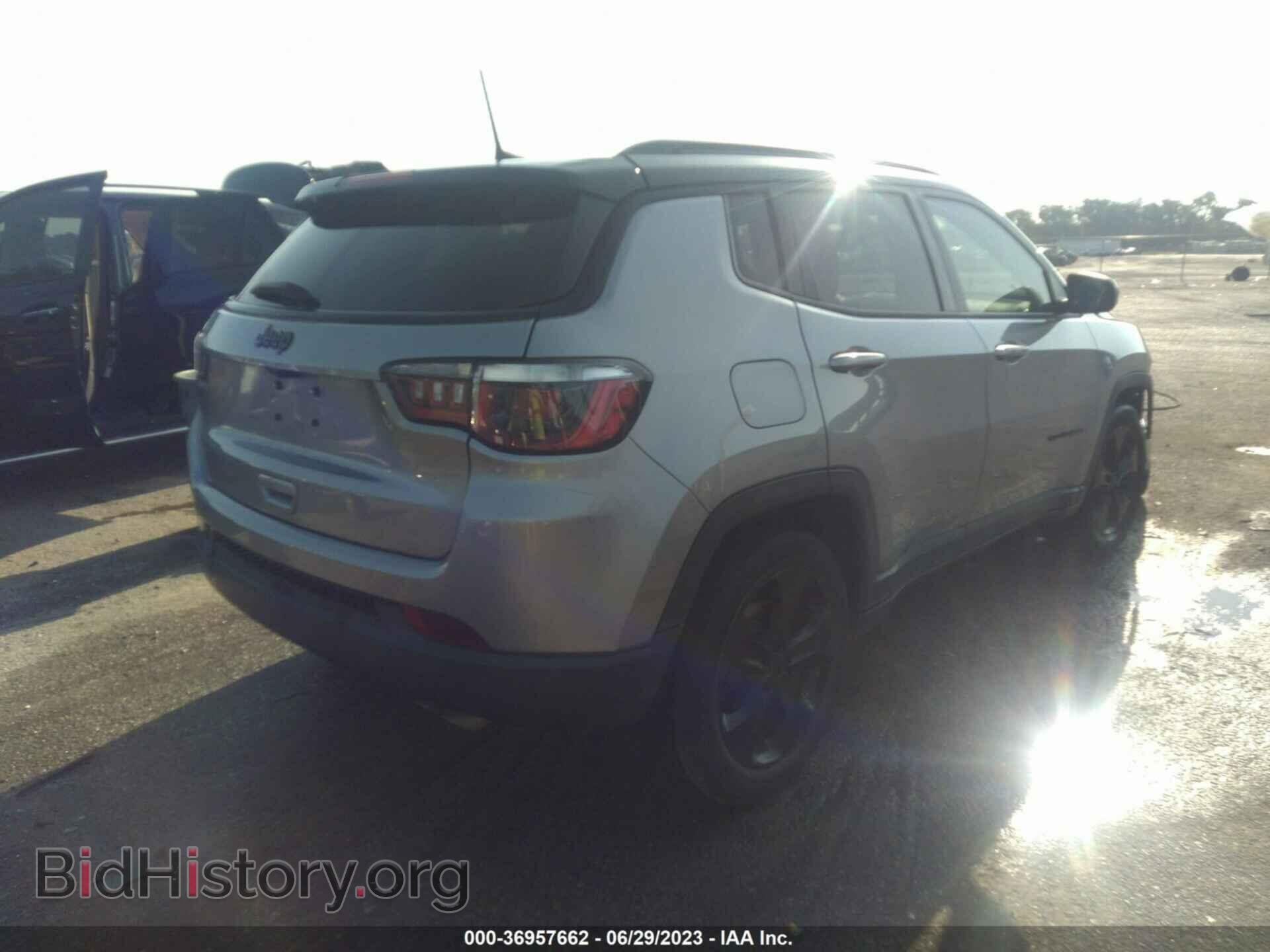 2019 JEEP COMPASS - VIN: 3C4NJCBB1KT706404 - Photo 4