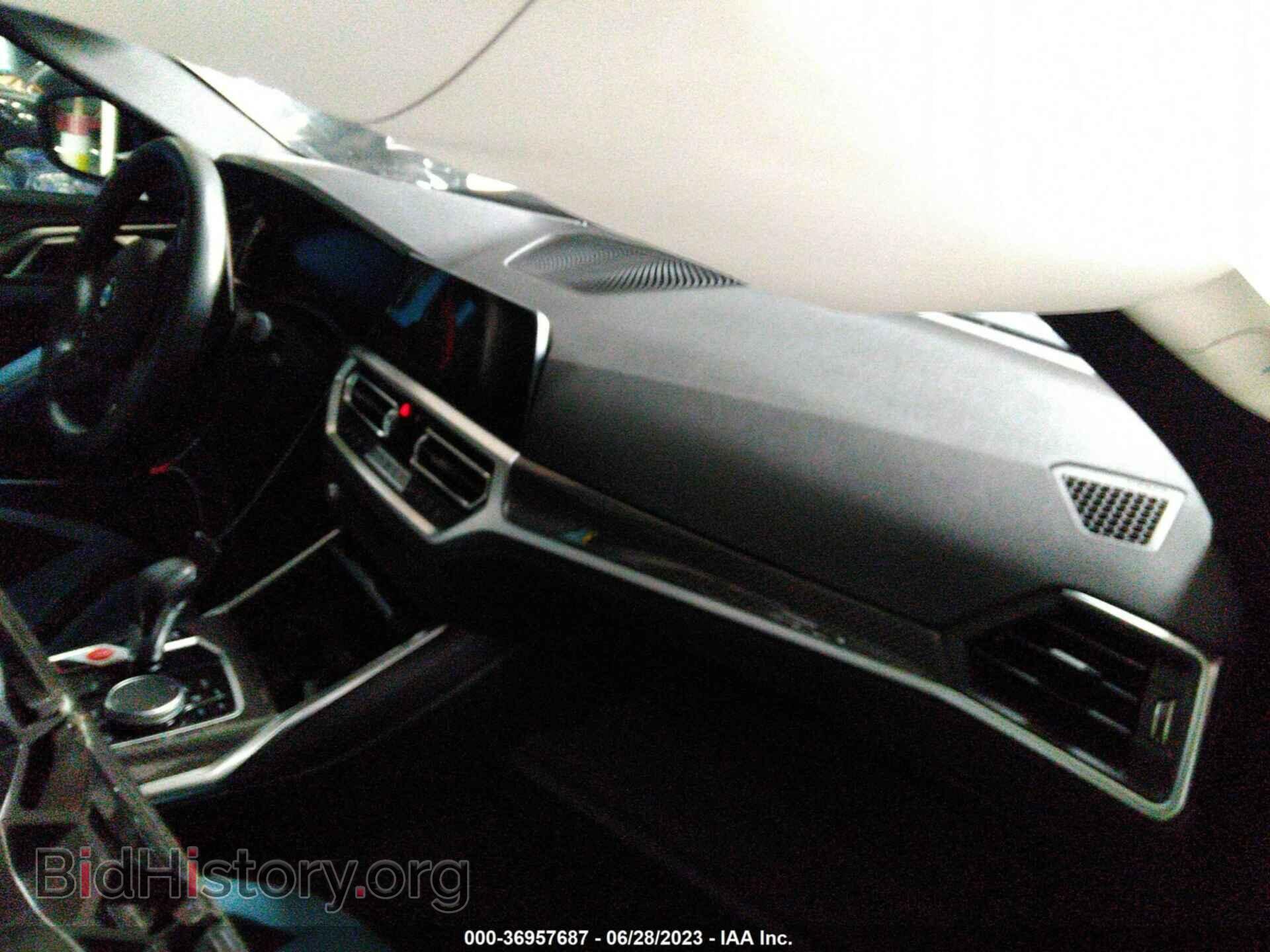 2022 BMW M4 - VIN: WBS33AZ07NCH99225 - Фото 5