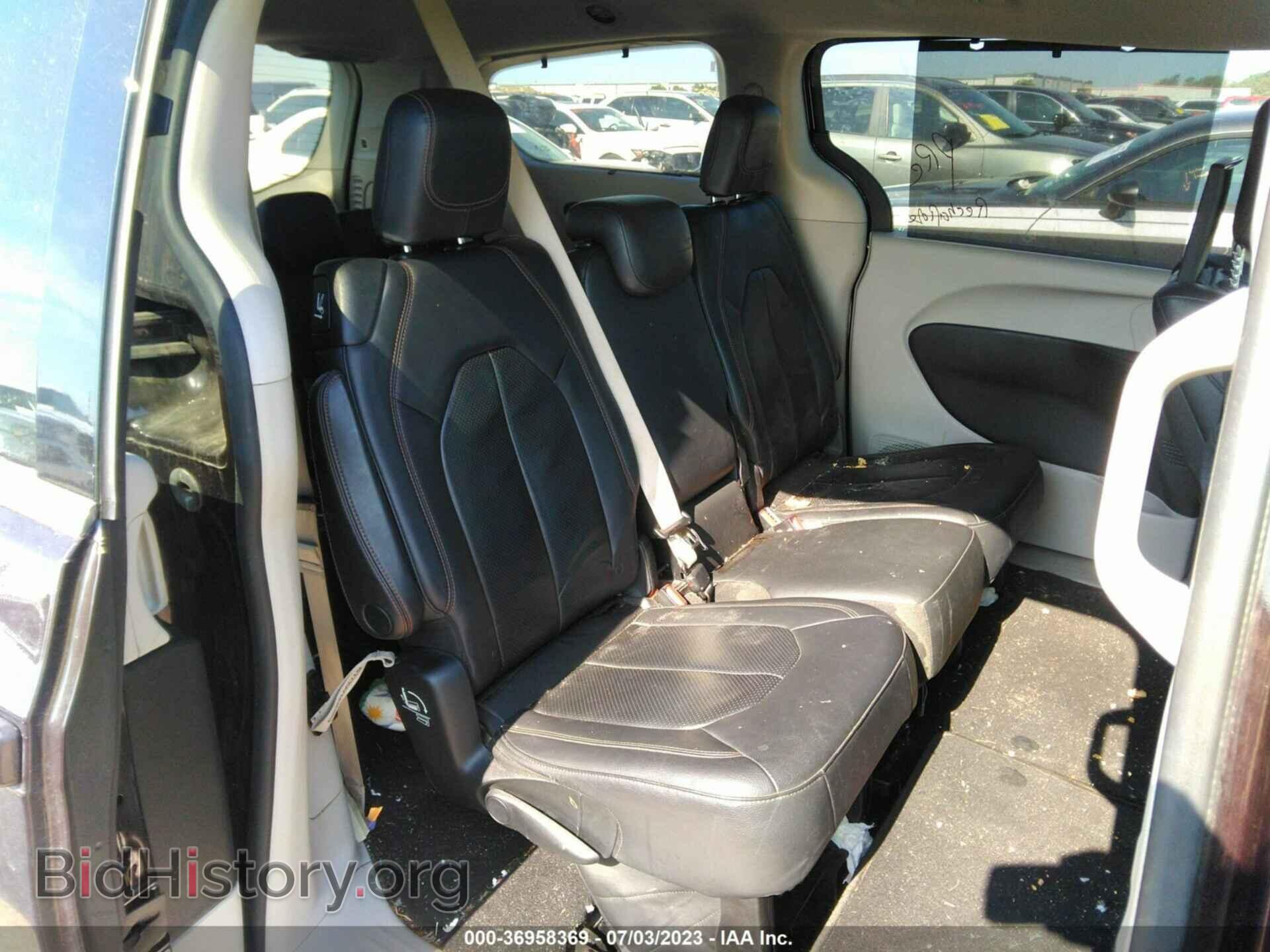 2018 CHRYSLER PACIFICA - VIN: 2C4RC1EG1JR106040 - Фото 8