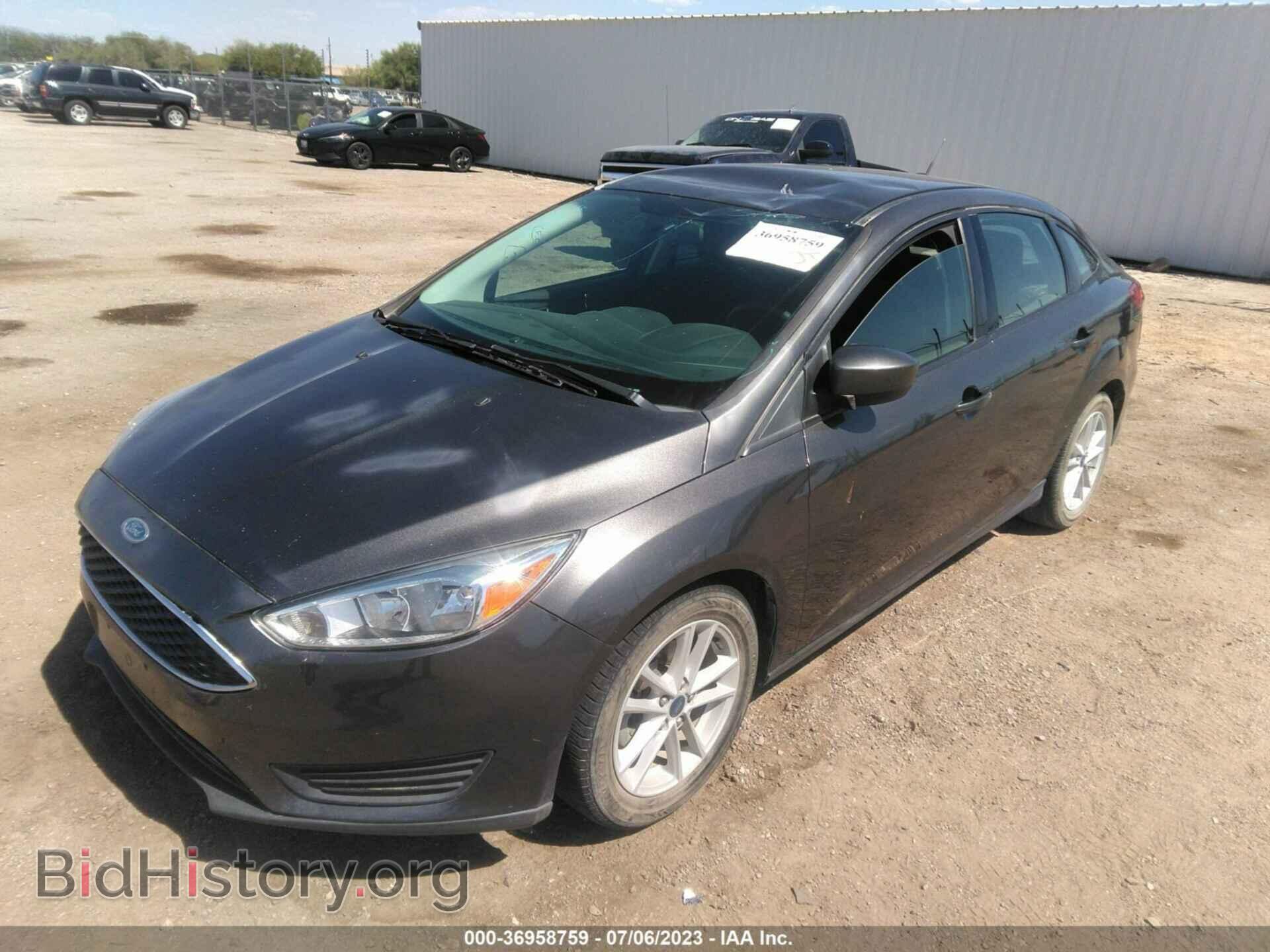 2018 FORD FOCUS - VIN: 1FADP3F25JL251335 - Фото 2