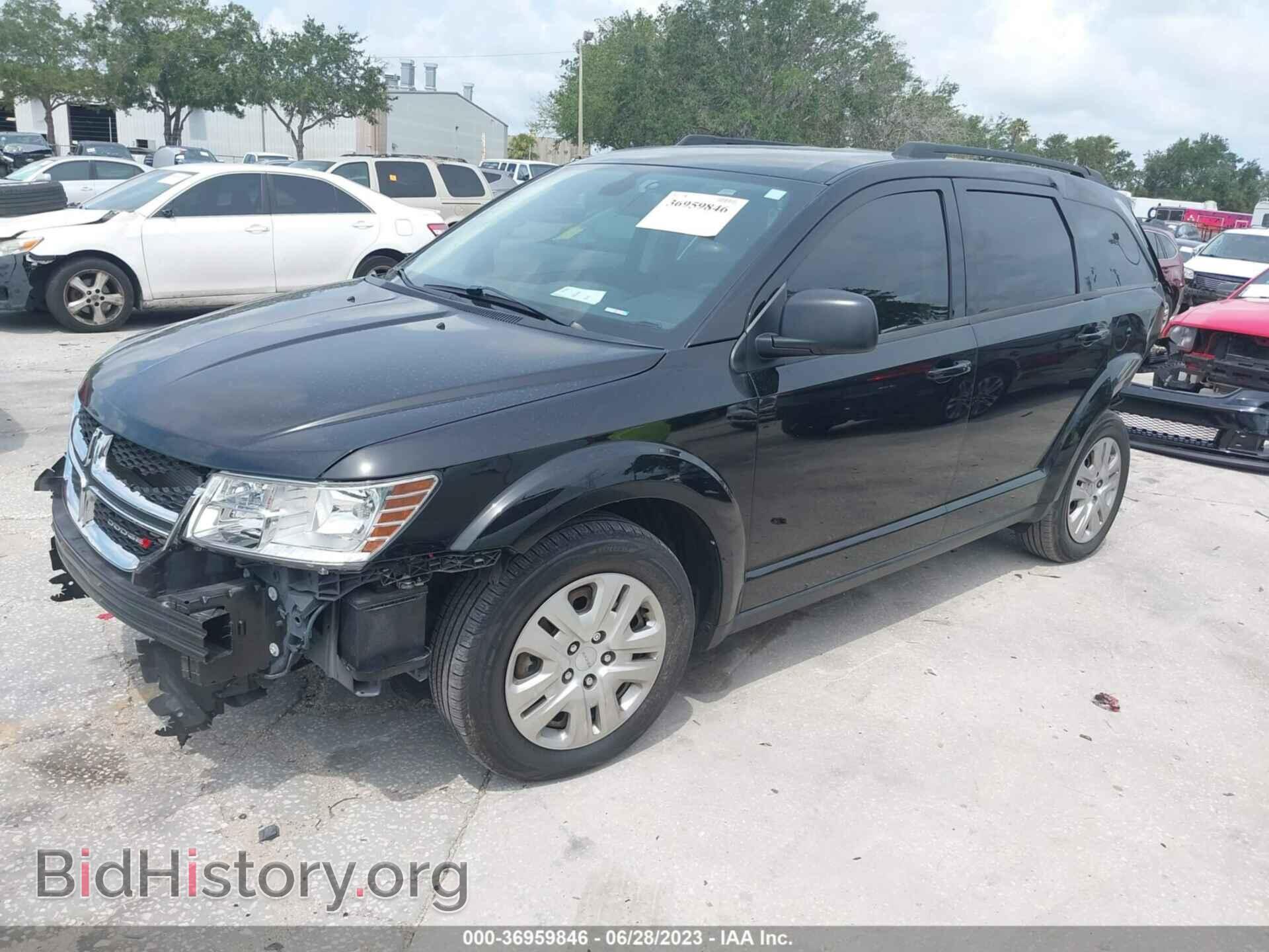 2020 DODGE JOURNEY - VIN: 3C4PDCAB4LT238204 - Фото 2
