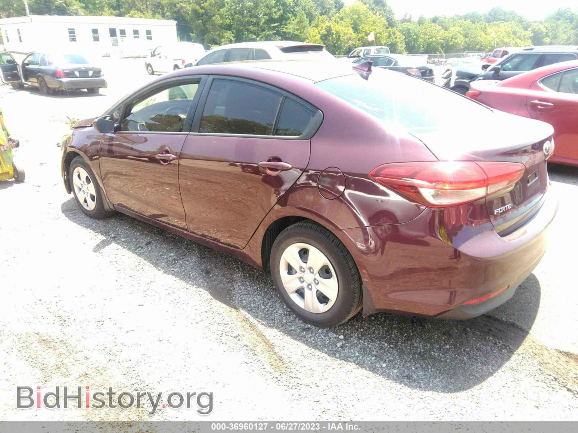 2018 KIA FORTE - VIN: 3KPFK4A71JE266448 - Фото 3