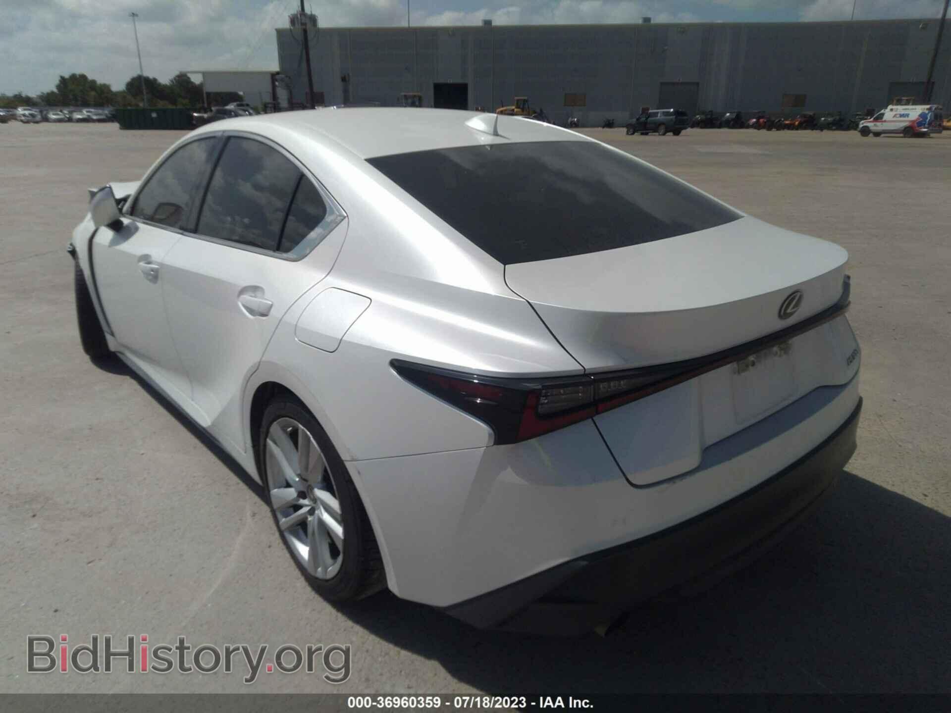 2021 LEXUS IS - VIN: JTHAA1D20M5113604 - Photo 3