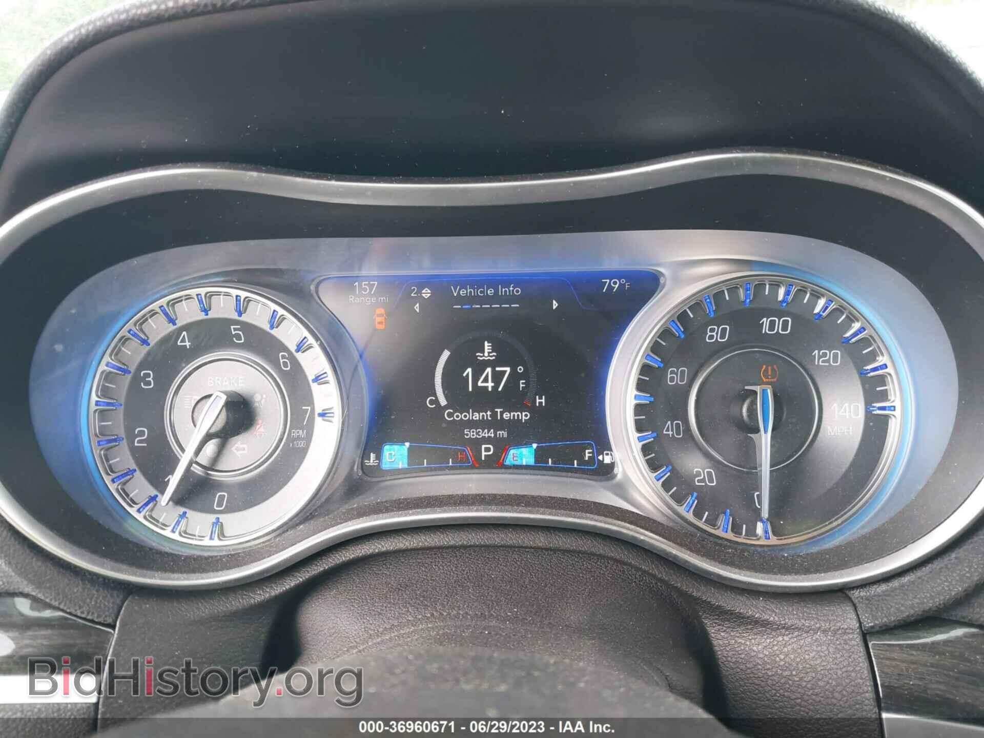 2015 CHRYSLER 300 - VIN: 2C3CCAAG3FH881663 - Photo 7