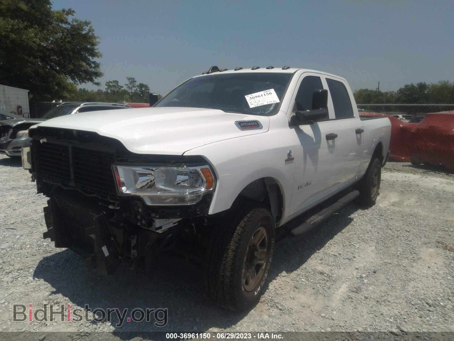 2020 RAM 2500 - VIN: 3C6UR5CL6LG243720 - Фото 2