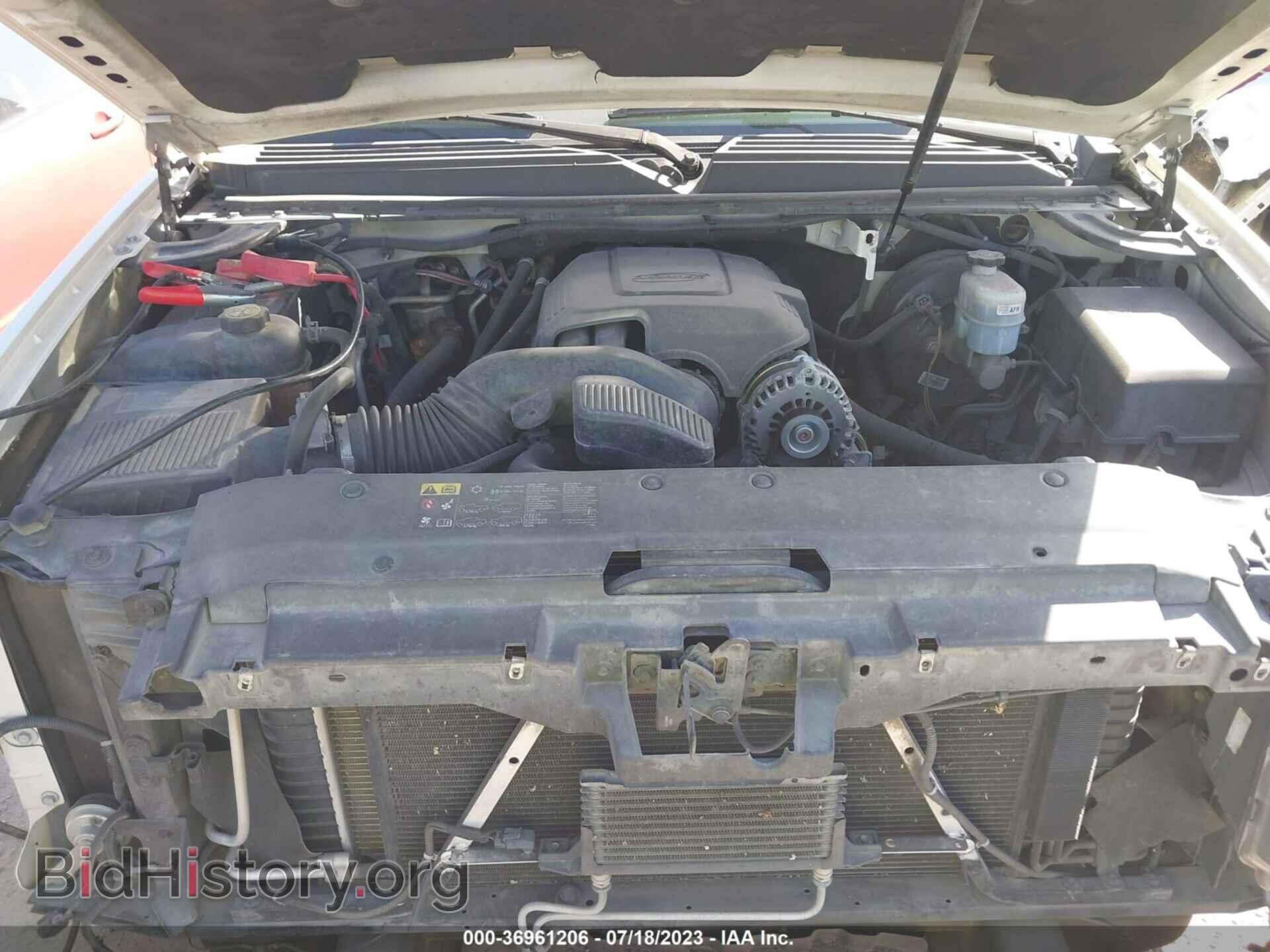 2013 GMC YUKON - VIN: 1GKS2EEF0DR220810 - Photo 10
