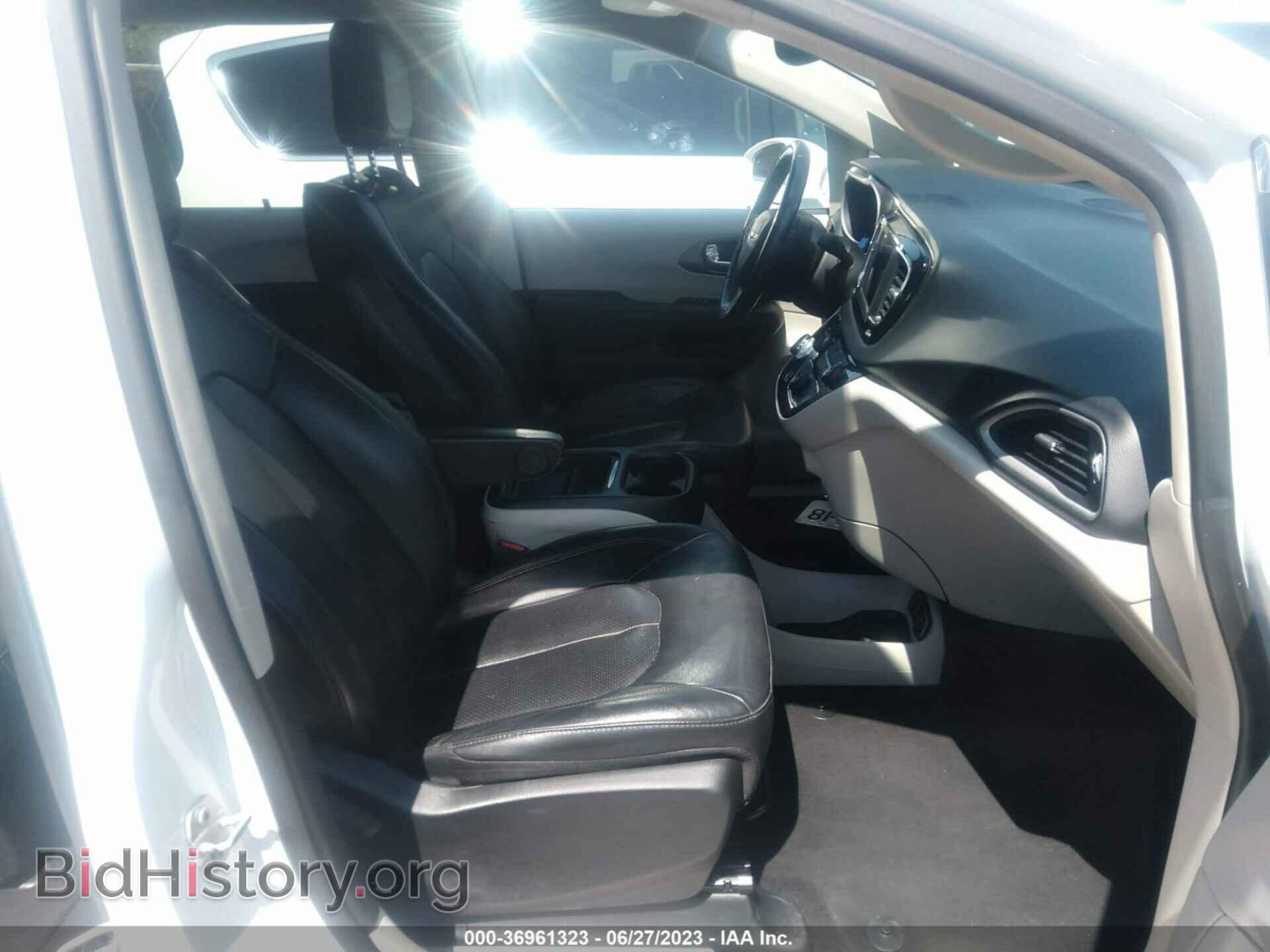 2020 CHRYSLER PACIFICA - VIN: 2C4RC1BG9LR157292 - Фото 5
