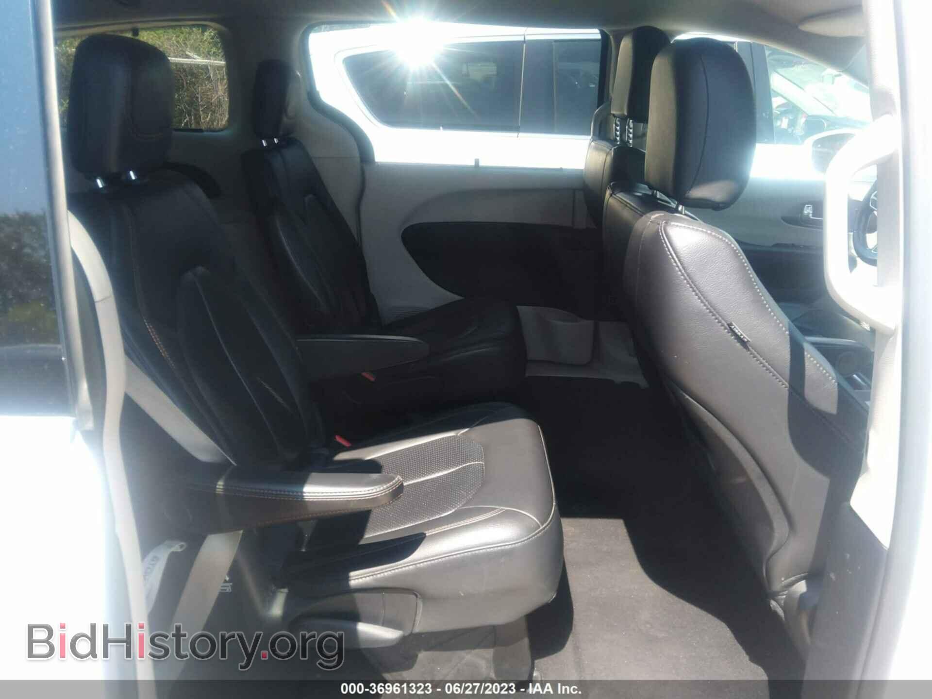2020 CHRYSLER PACIFICA - VIN: 2C4RC1BG9LR157292 - Фото 8