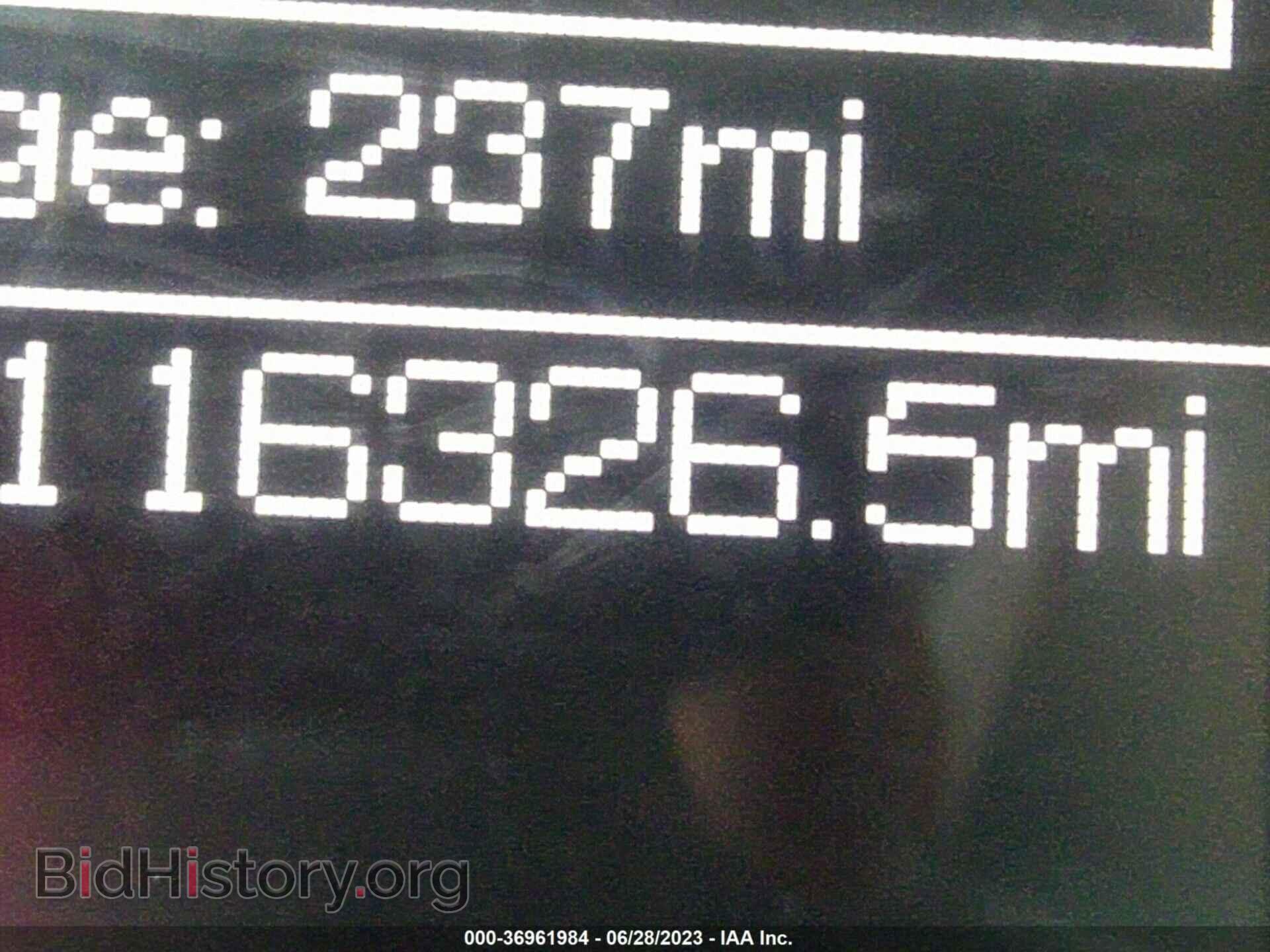 2018 RAM 1500 - VIN: 1C6RR7FTXJS214854 - Фото 7