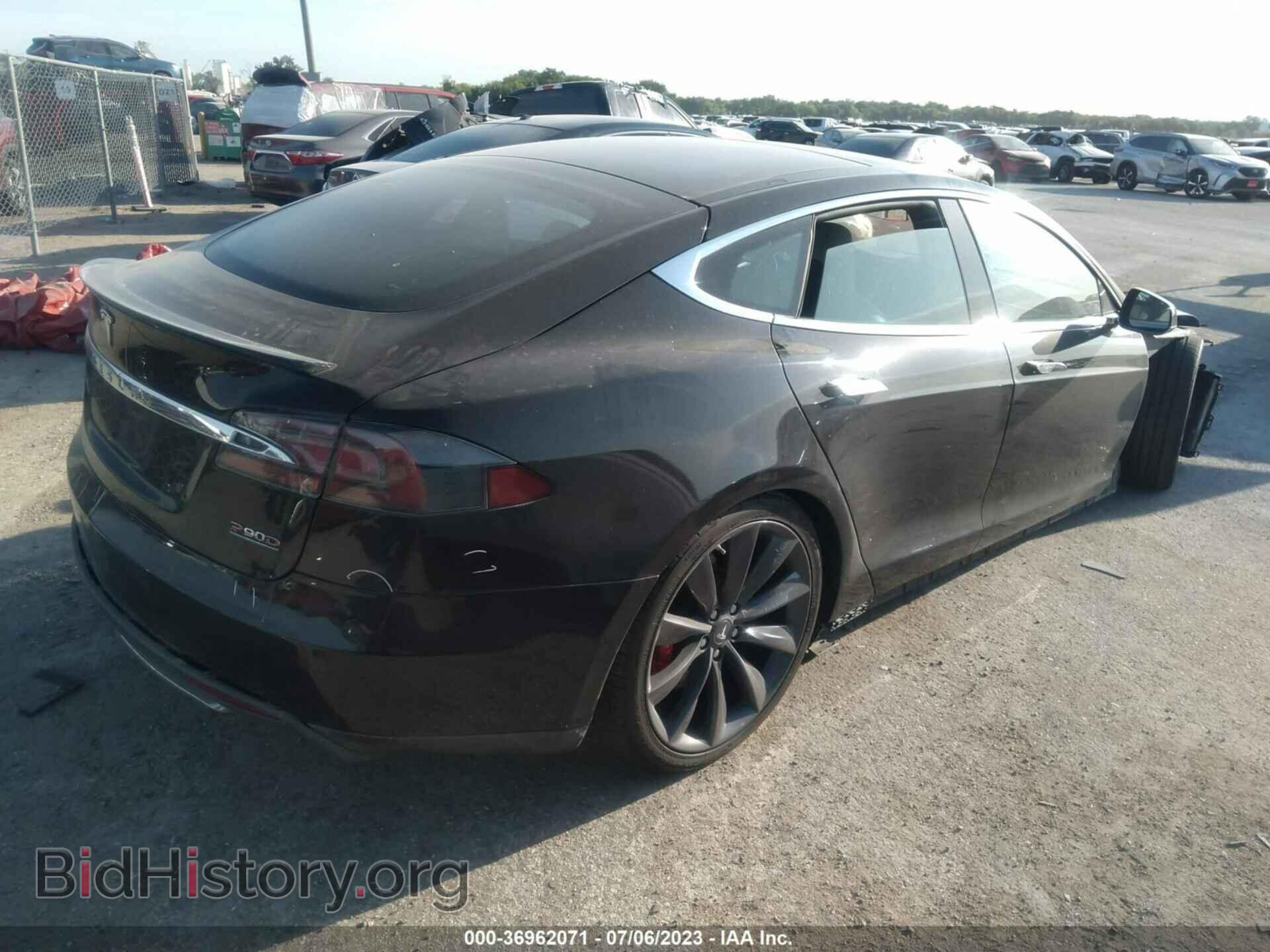 2016 TESLA MODEL S - VIN: 5YJSA1E44GF127949 - Photo 4
