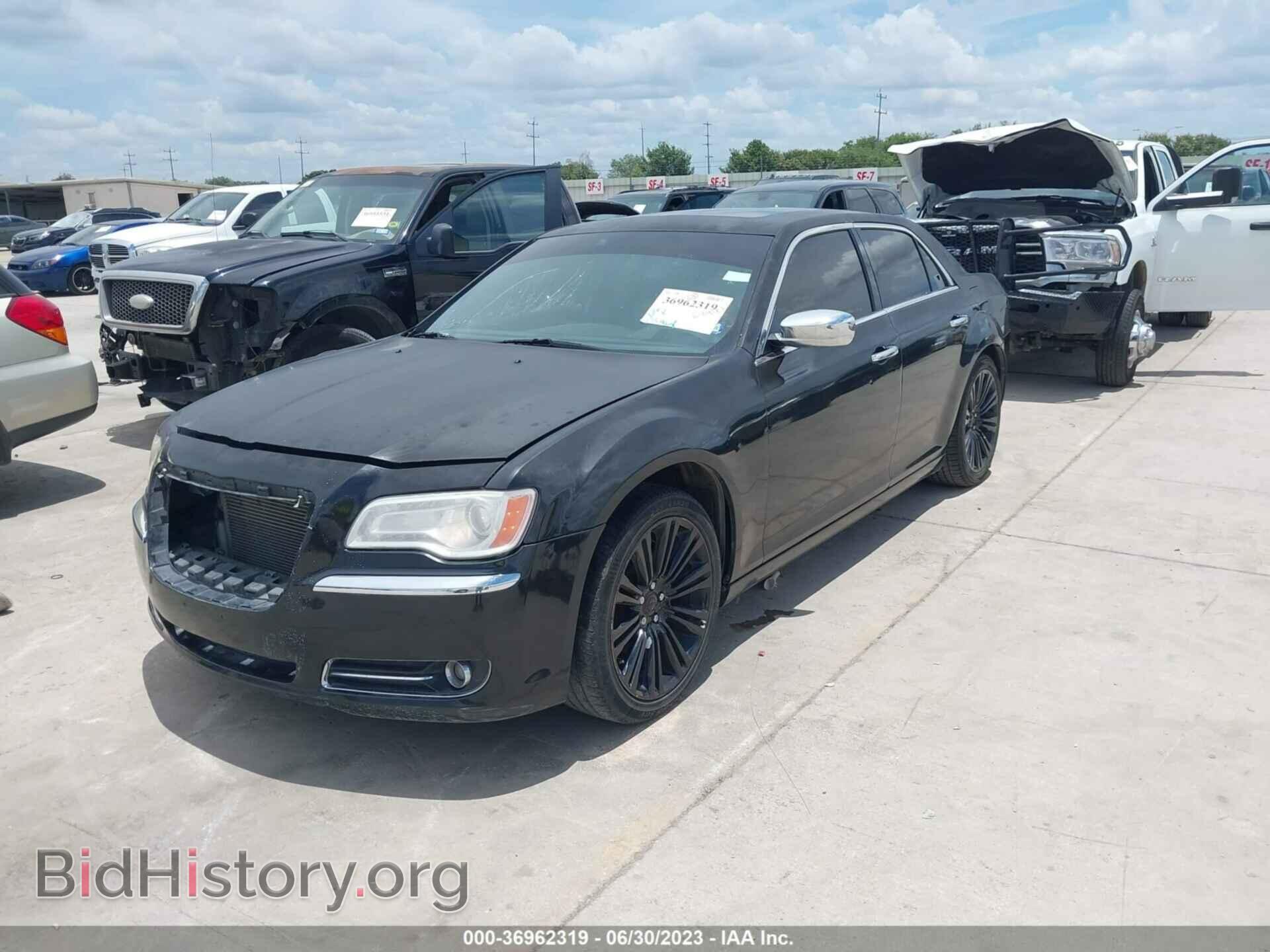 2012 CHRYSLER 300 - VIN: 2C3CCACG5CH146594 - Фото 2