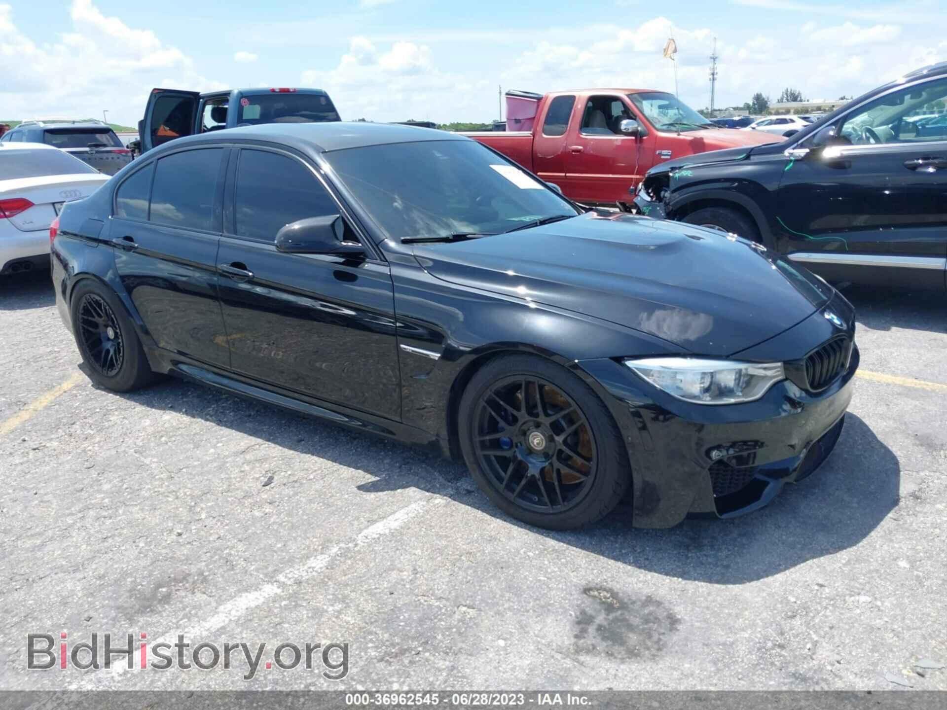 Photo WBS8M9C55J5J77949 - BMW M3 2018
