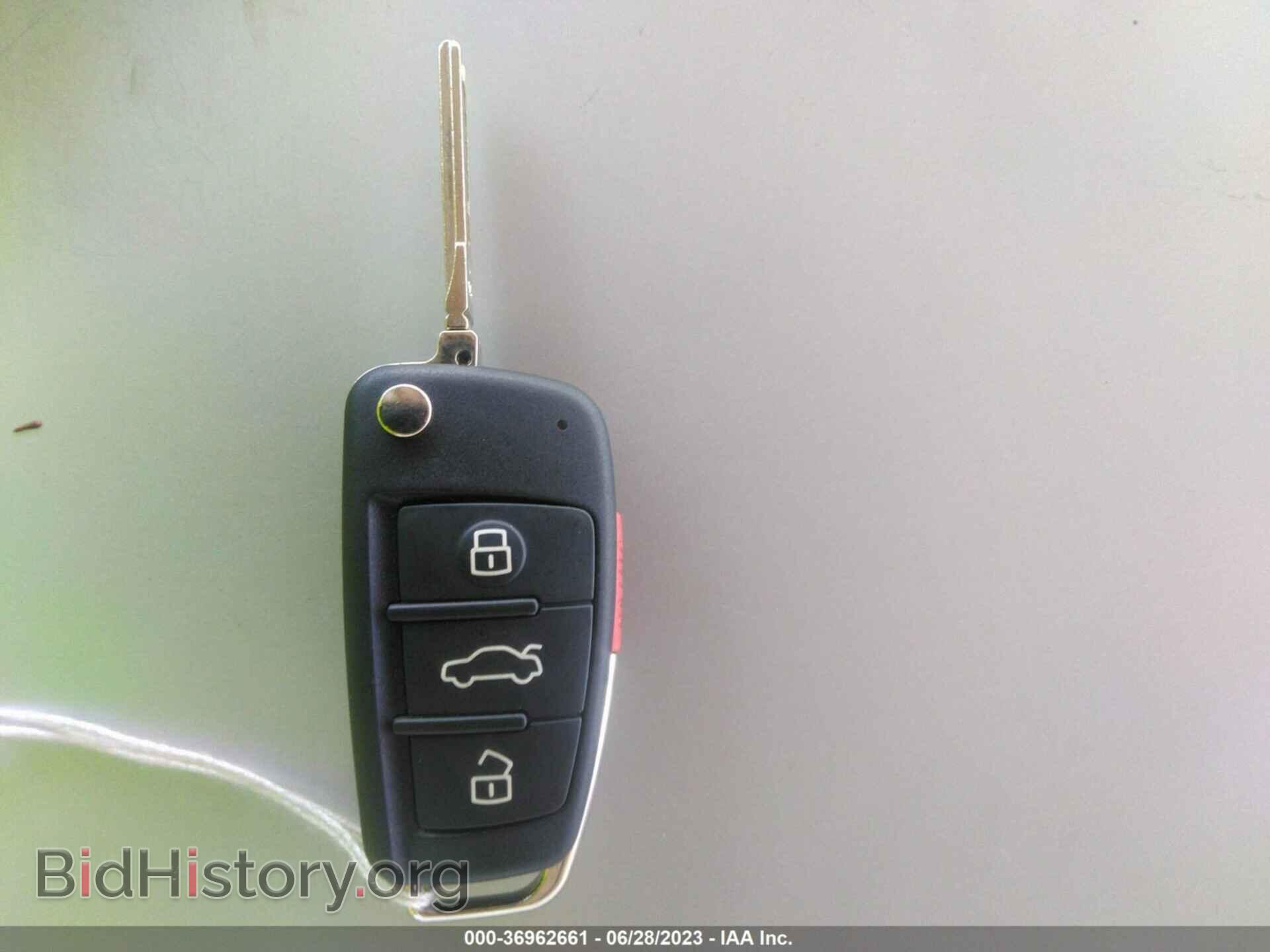 2016 AUDI A3 - VIN: WAU67LFF2G1099098 - Фото 11
