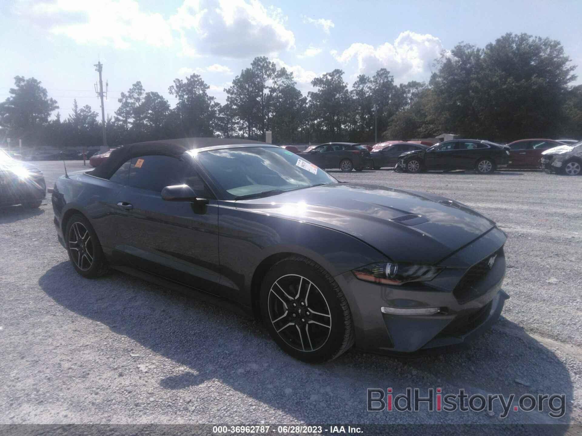 Photo 1FATP8UH2J5112882 - FORD MUSTANG 2018