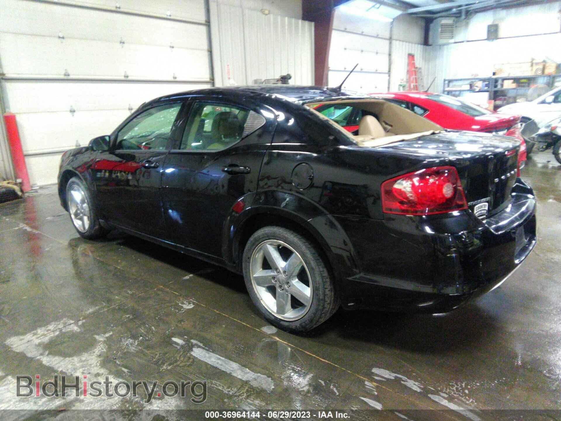 2011 DODGE AVENGER - VIN: 1B3BD2FB8BN573947 - Photo 3
