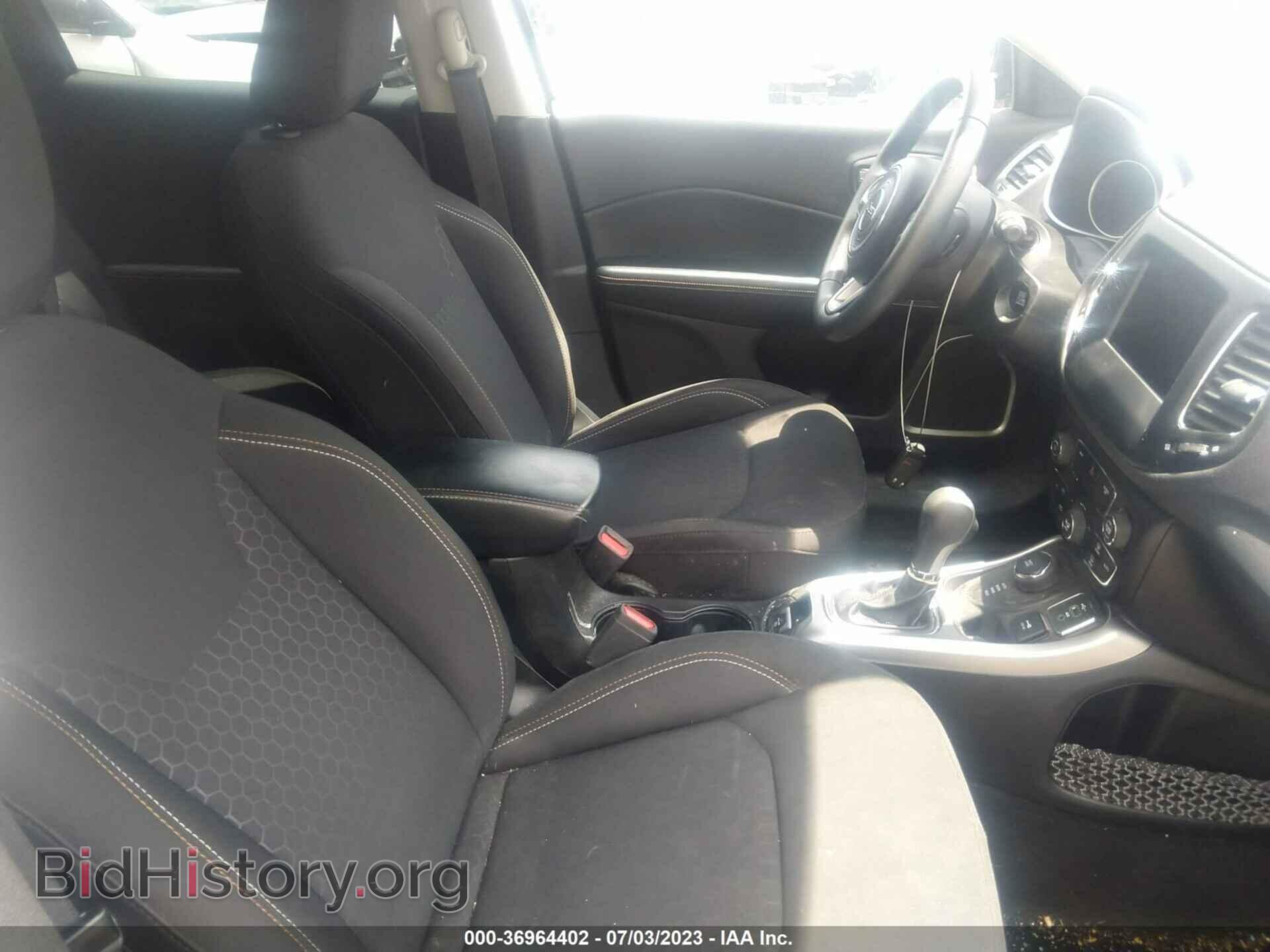 2020 JEEP COMPASS - VIN: 3C4NJDAB6LT101531 - Фото 5