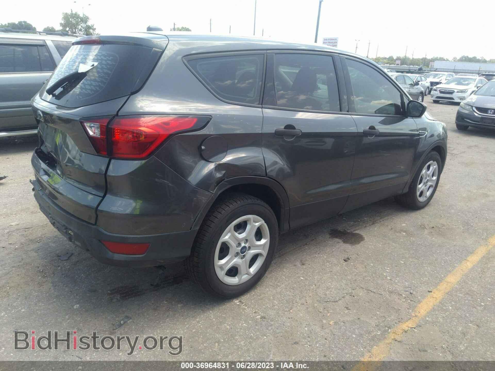 2019 FORD ESCAPE - VIN: 1FMCU0F70KUC52229 - Фото 4