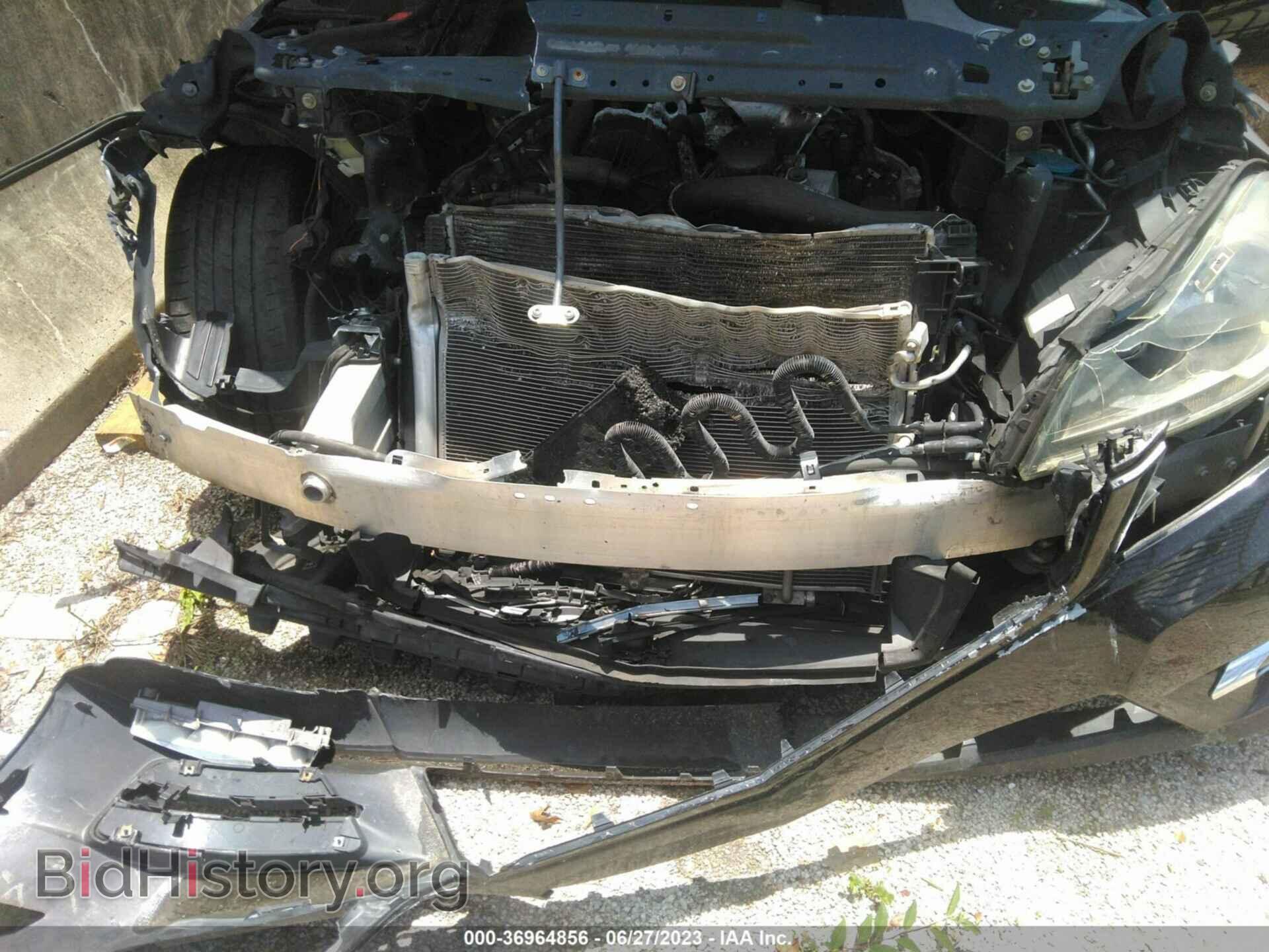 2012 MERCEDES-BENZ C-CLASS - VIN: WDDGF8BB7CF911363 - Фото 6