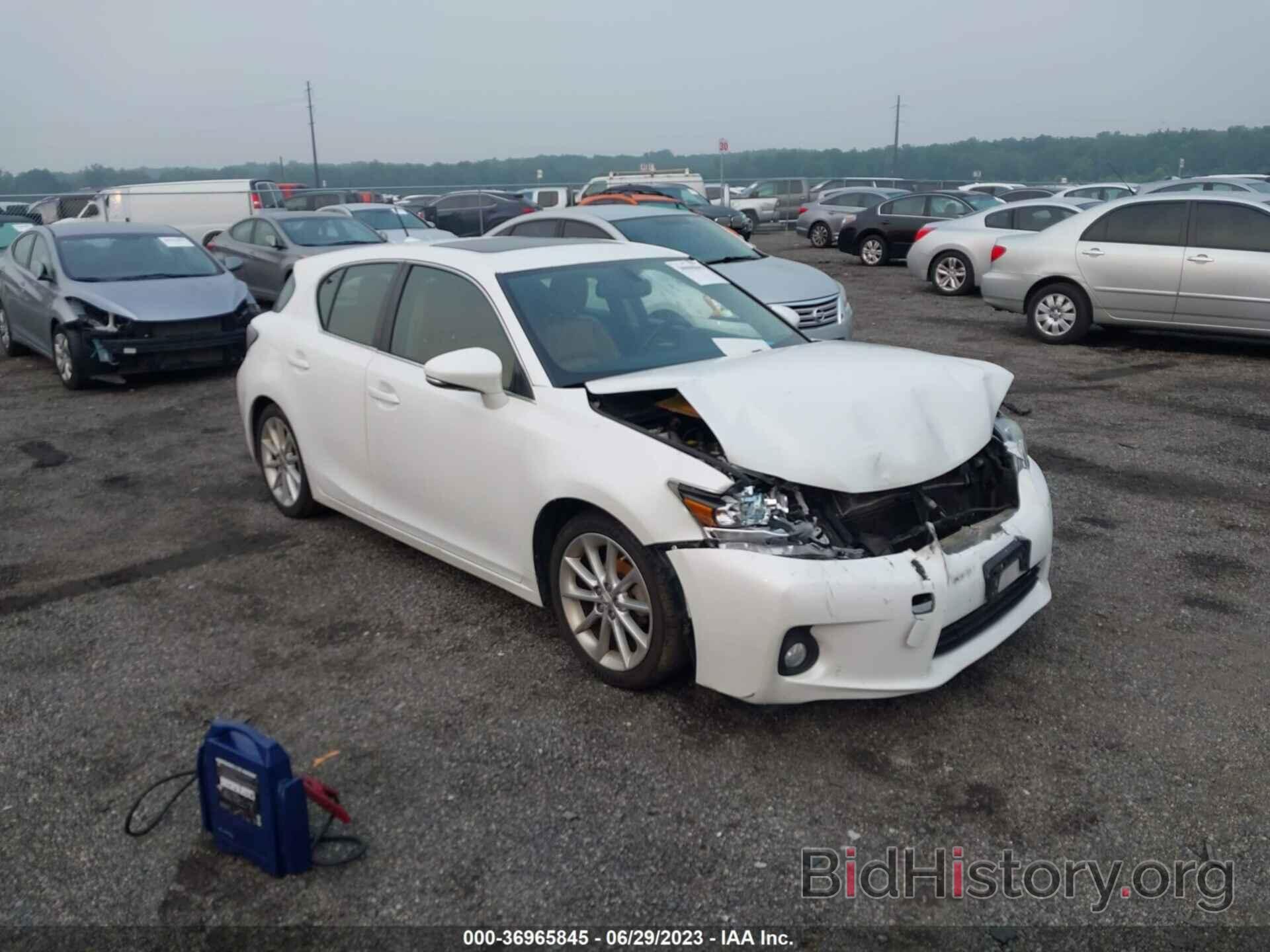 Photo JTHKD5BH3D2130702 - LEXUS CT 200H 2013