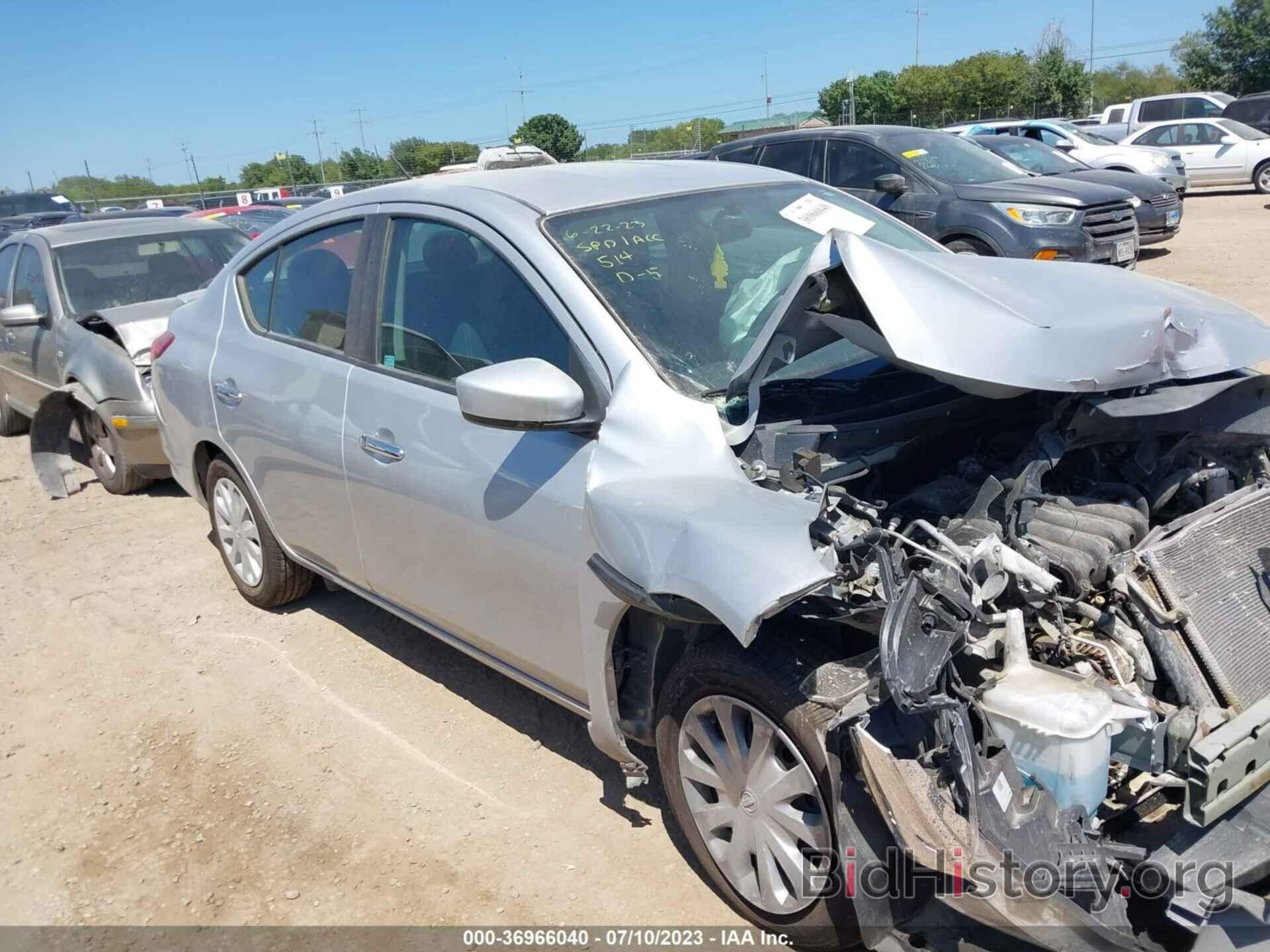 Photo 3N1CN7APXKL875047 - NISSAN VERSA SEDAN 2019