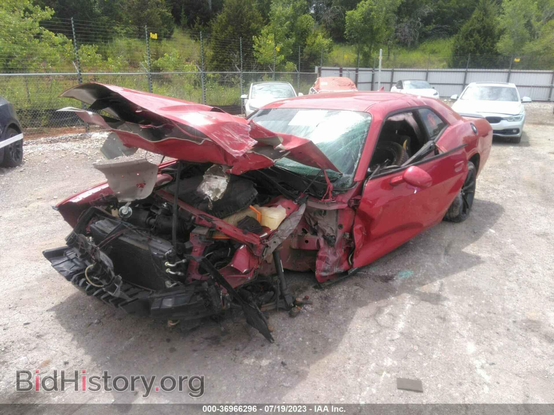 2018 DODGE CHALLENGER - VIN: 2C3CDZBT9JH111175 - Фото 2