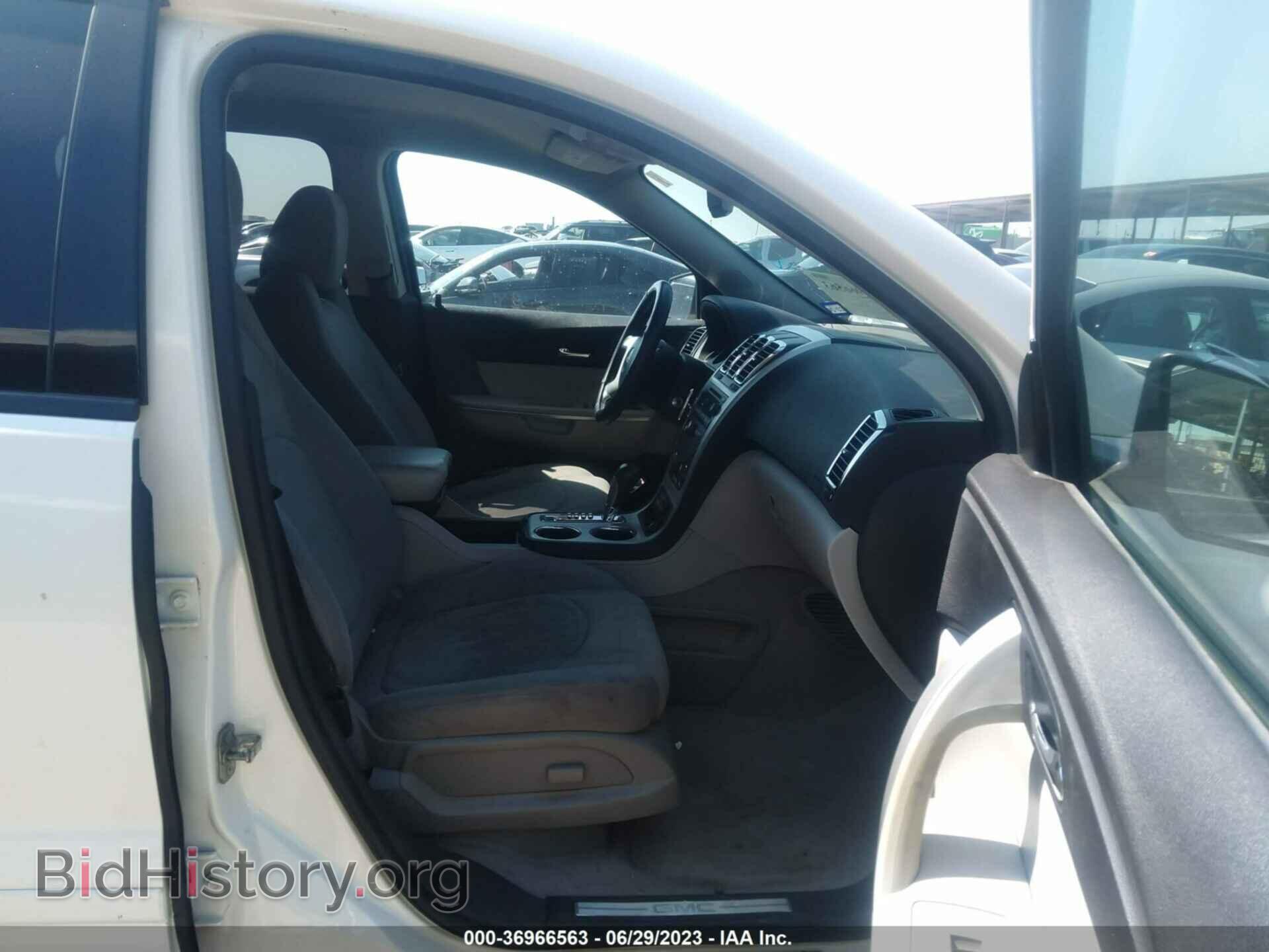 2010 GMC ACADIA - VIN: 1GKLRLED6AJ188281 - Фото 5