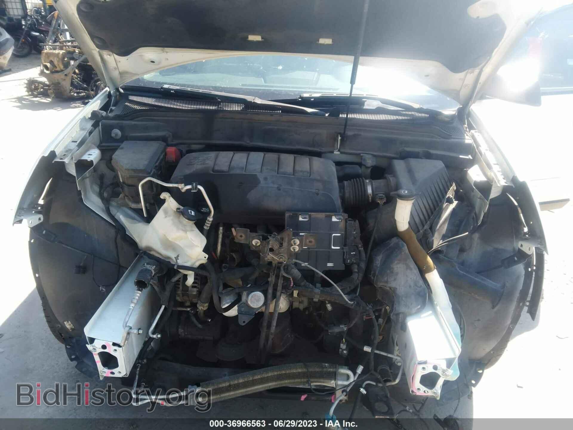 2010 GMC ACADIA - VIN: 1GKLRLED6AJ188281 - Фото 10