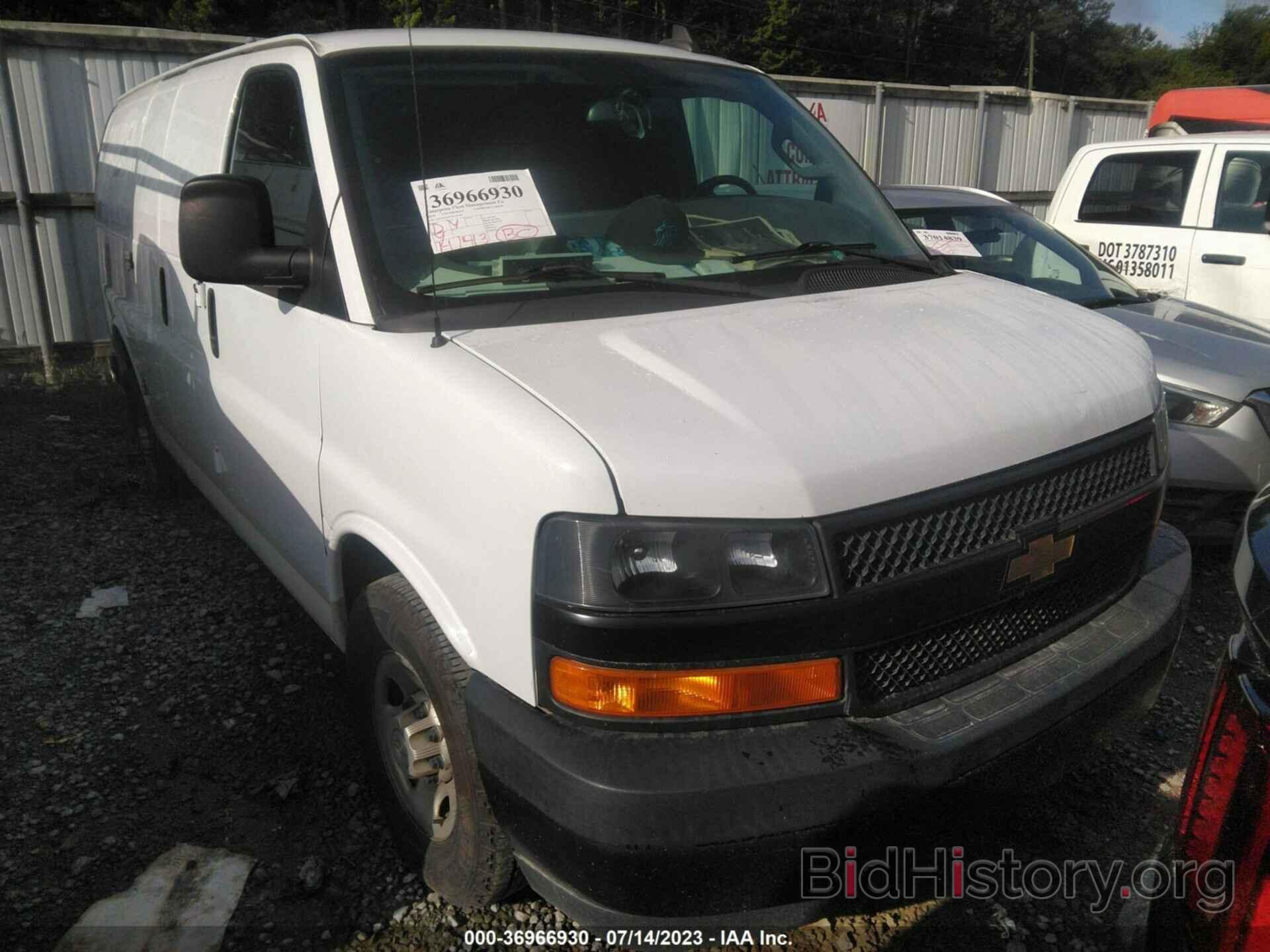 Photo 1GCWGAFP7J1340709 - CHEVROLET EXPRESS CARGO VAN 2018