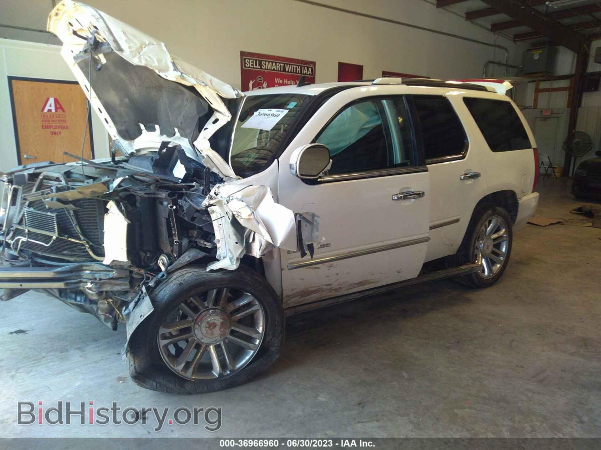 2013 CADILLAC ESCALADE - VIN: 1GYS3DEF0DR360904 - Фото 2