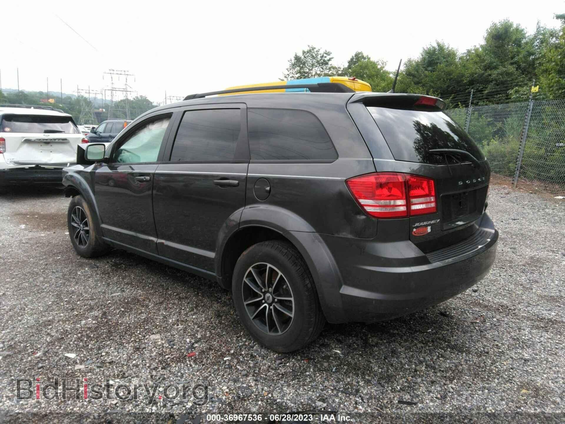2018 DODGE JOURNEY - VIN: 3C4PDCAB3JT520122 - Фото 3