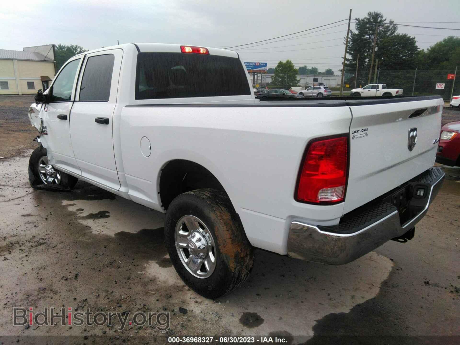 2018 RAM 2500 - VIN: 3C6UR5CLXJG346877 - Фото 3