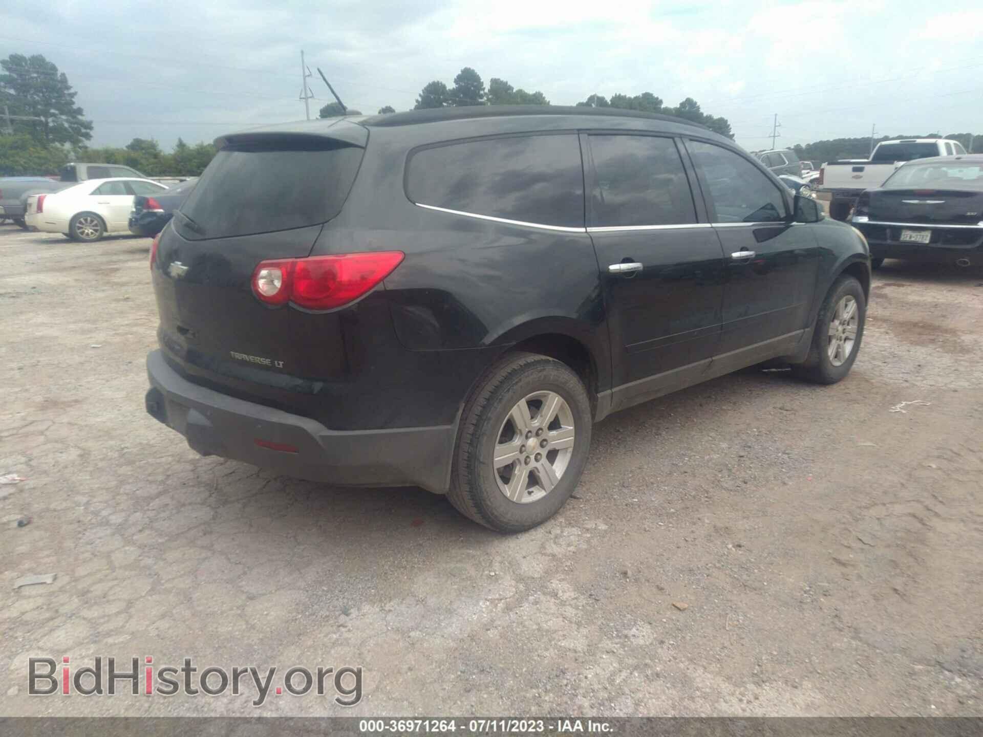 2011 CHEVROLET TRAVERSE - VIN: 1GNKRGED3BJ281573 - Фото 4