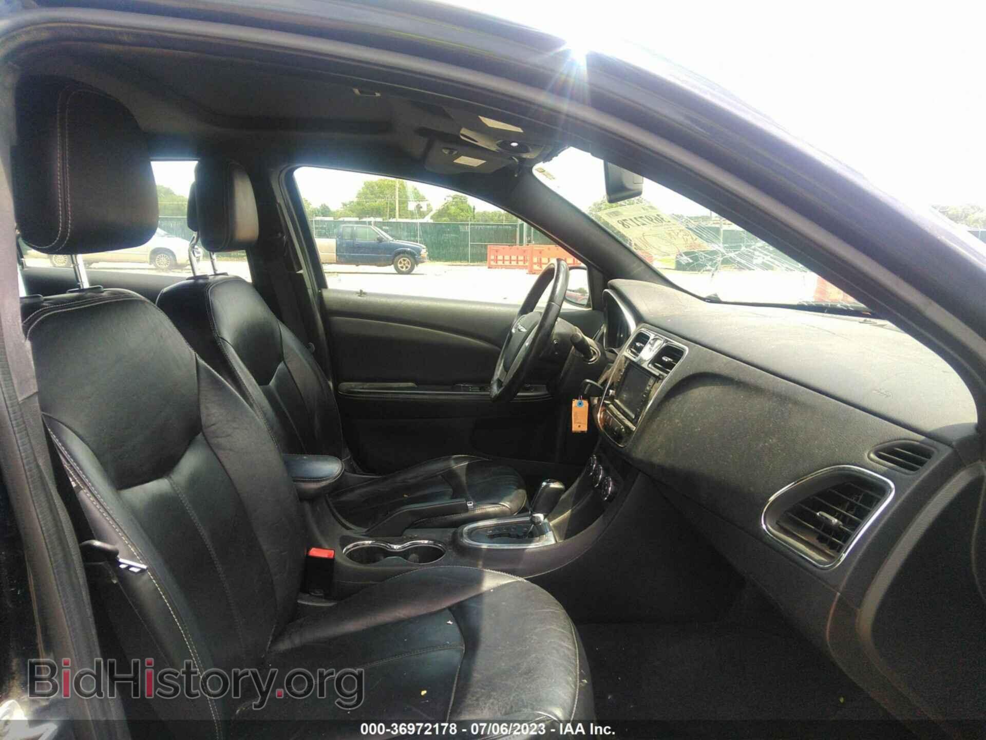 2011 CHRYSLER 200 - VIN: 1C3BC2FG0BN595409 - Фото 5