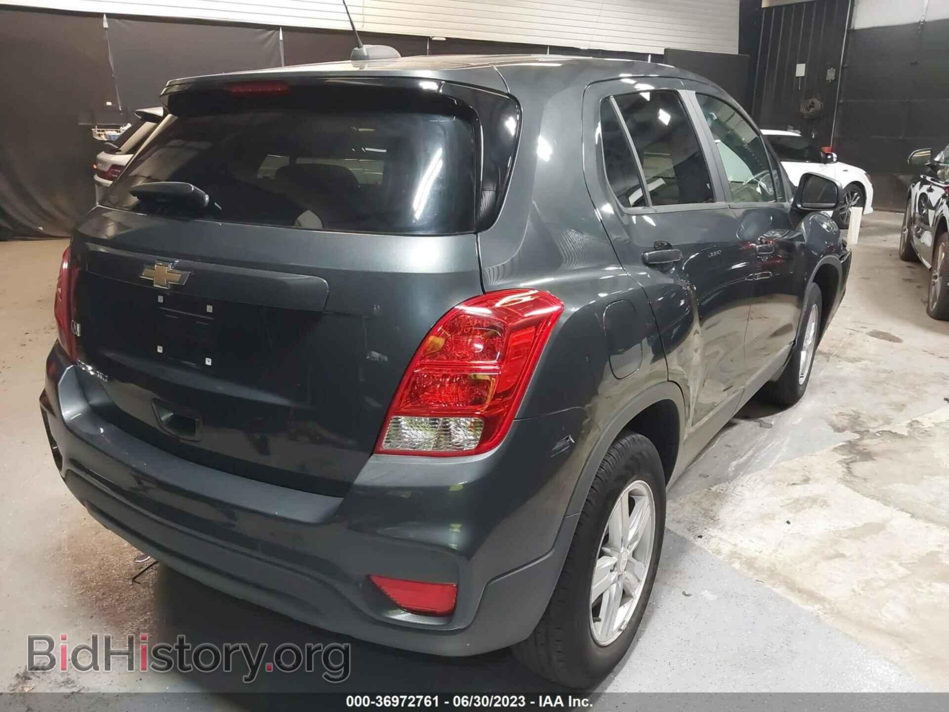 2019 CHEVROLET TRAX - VIN: 3GNCJNSB2KL271855 - Фото 4