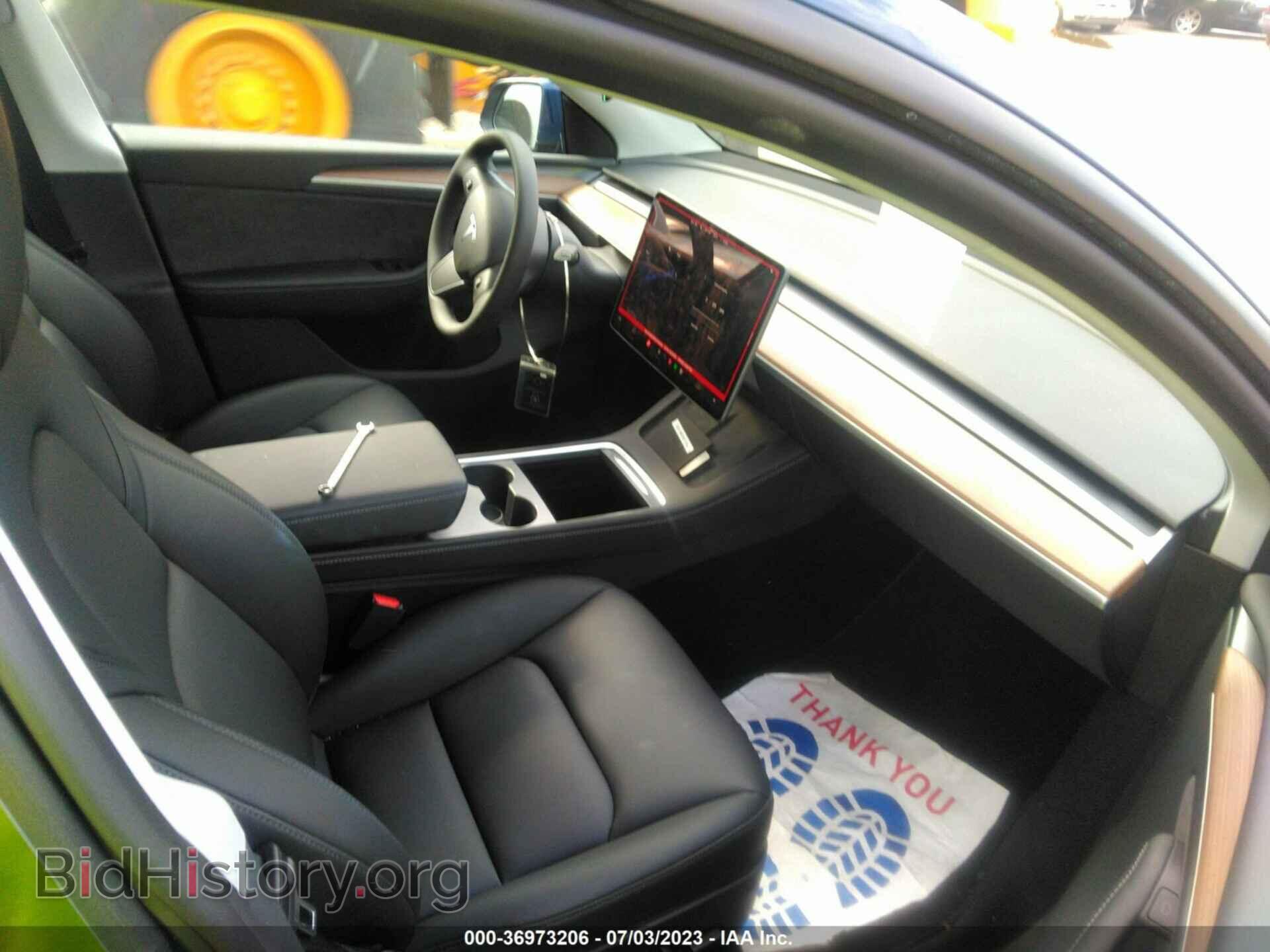 2023 TESLA MODEL Y - VIN: 7SAYGDEE5PA106904 - Photo 5