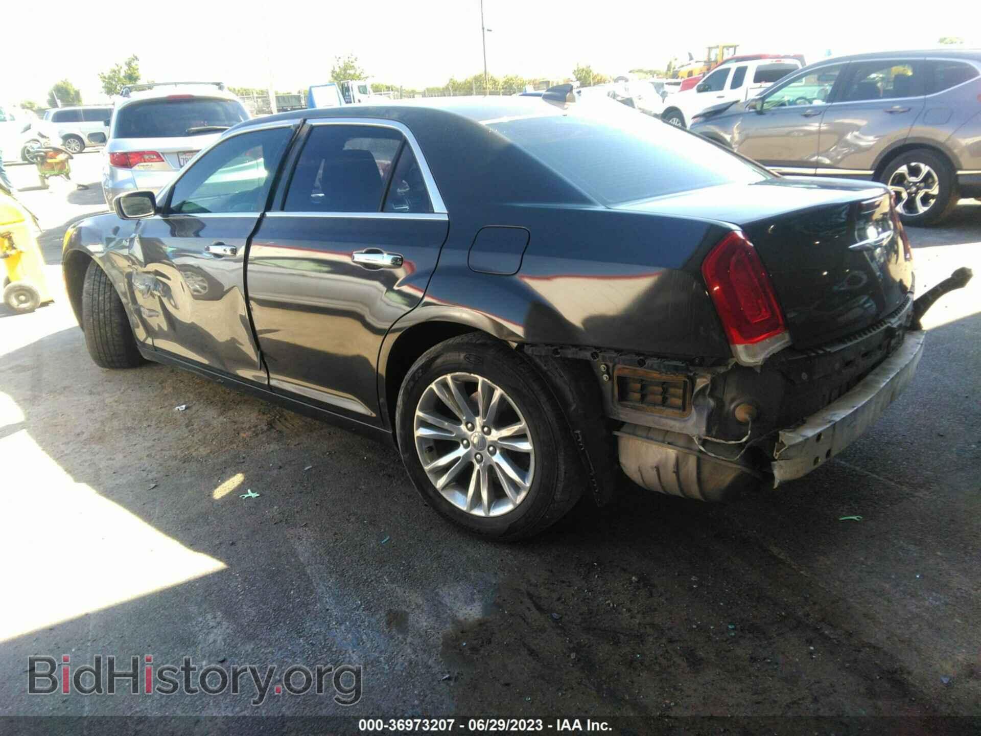 2016 CHRYSLER 300 - VIN: 2C3CCAEGXGH268760 - Фото 3