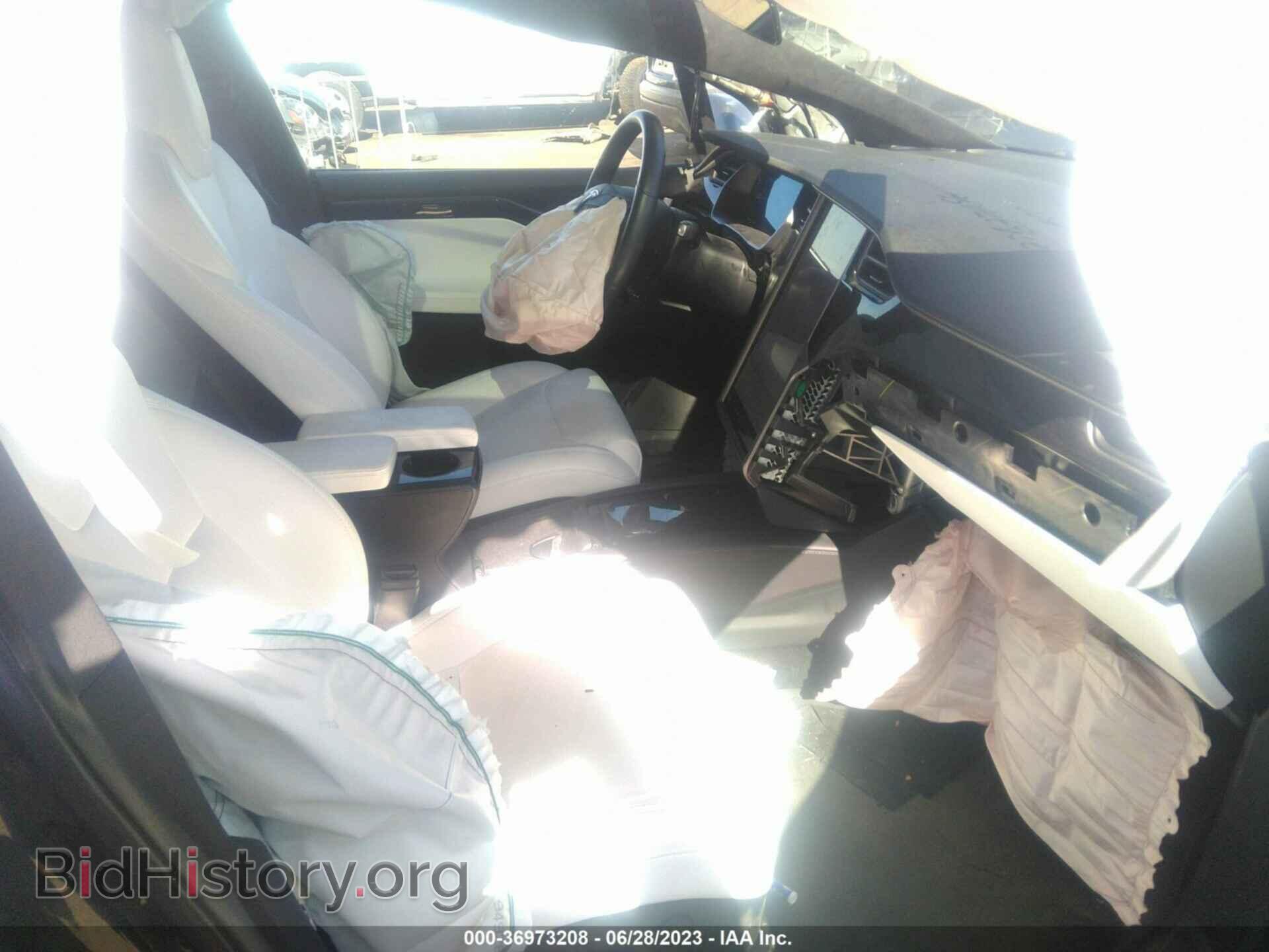2018 TESLA MODEL X - VIN: 5YJXCBE22JF140937 - Photo 5