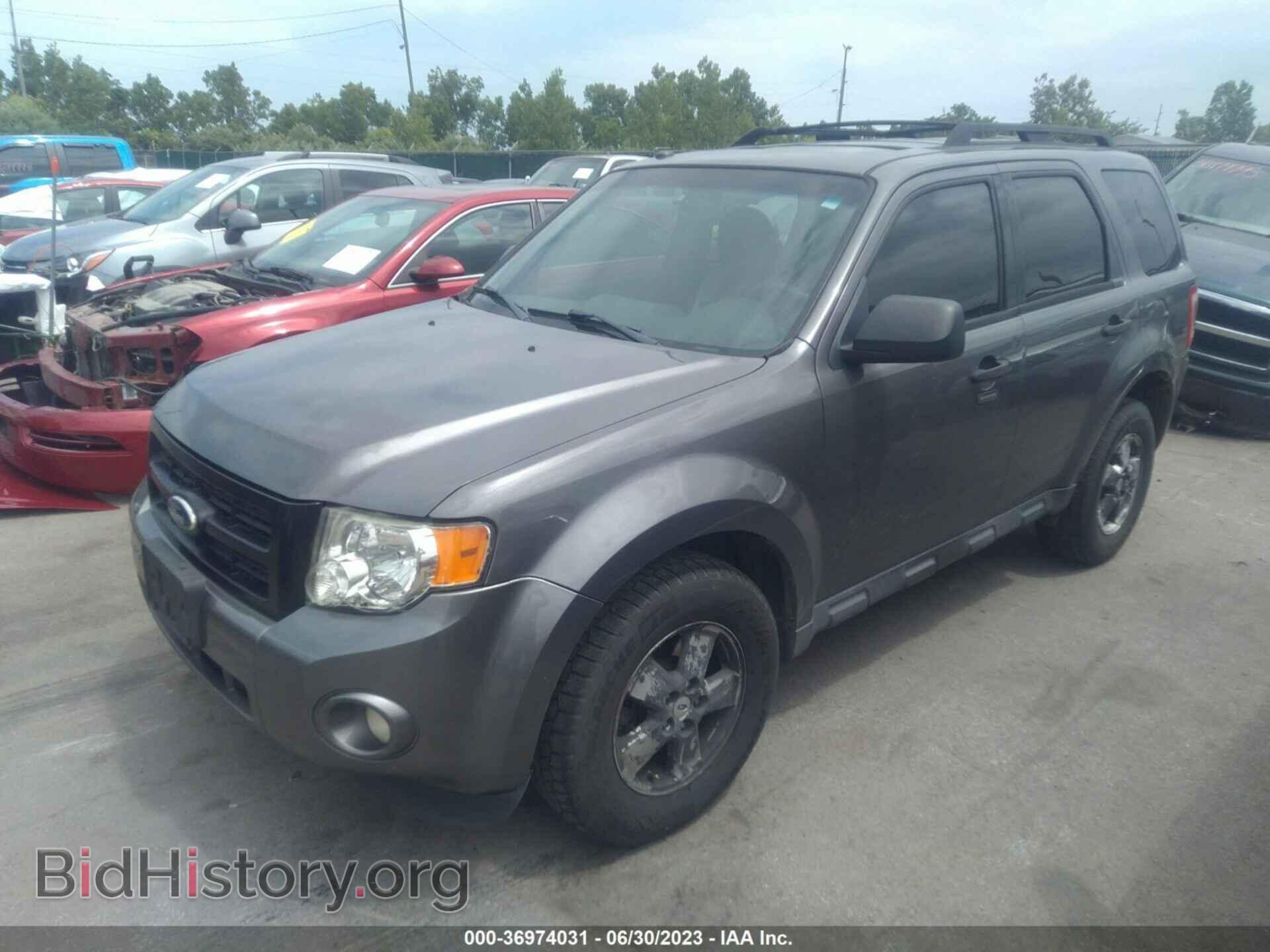 2011 FORD ESCAPE - VIN: 1FMCU9DG7BKC69953 - Фото 2