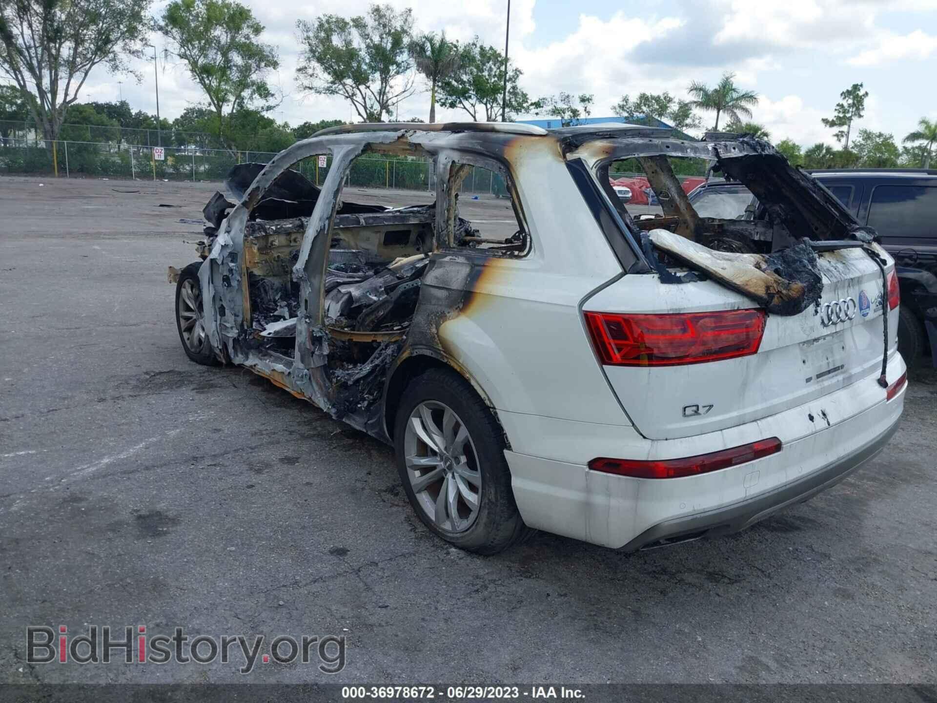 2019 AUDI Q7 - VIN: WA1AAAF76KD028368 - Фото 3