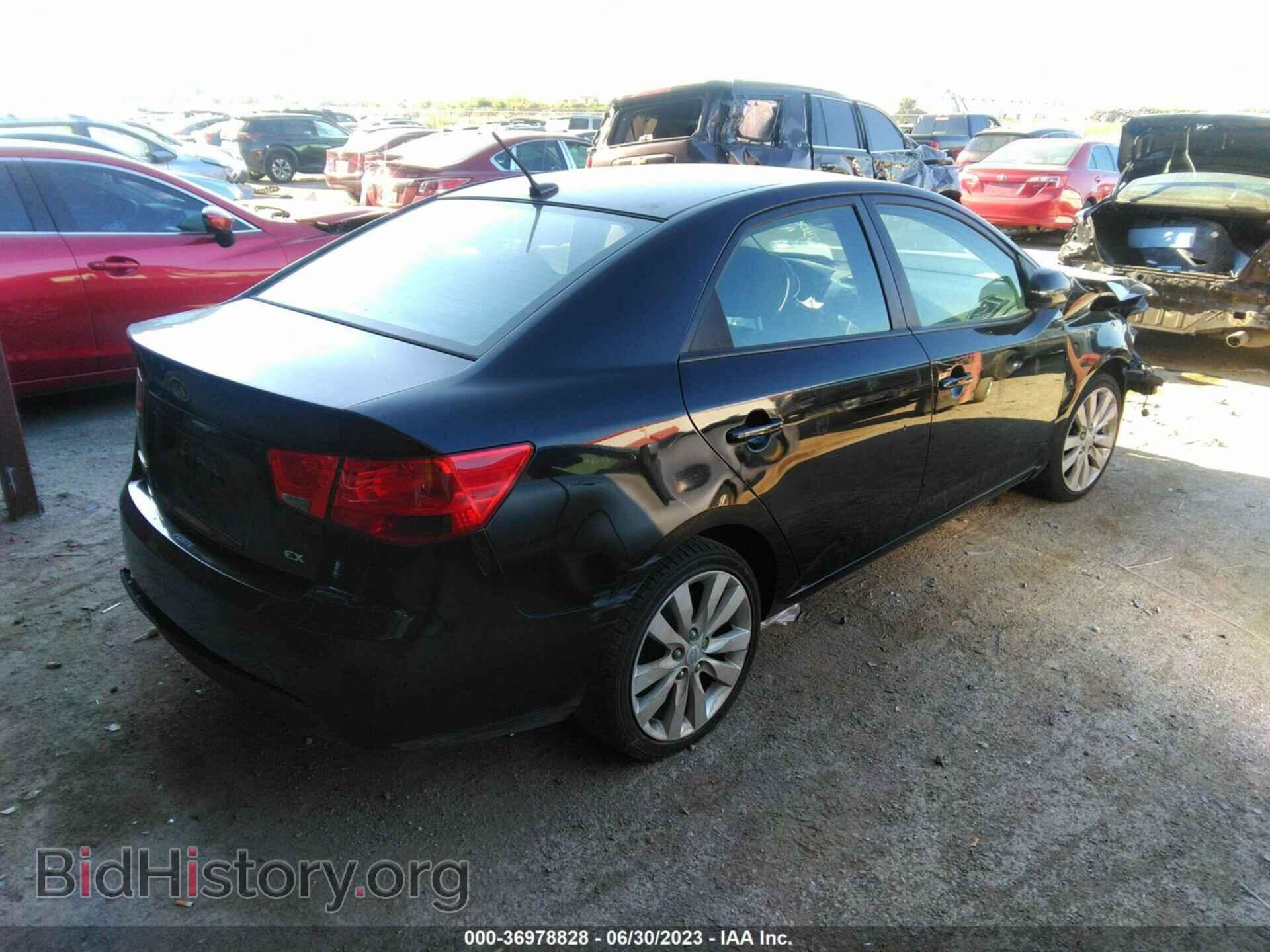 2013 KIA FORTE - VIN: KNAFU4A25D5718736 - Фото 4