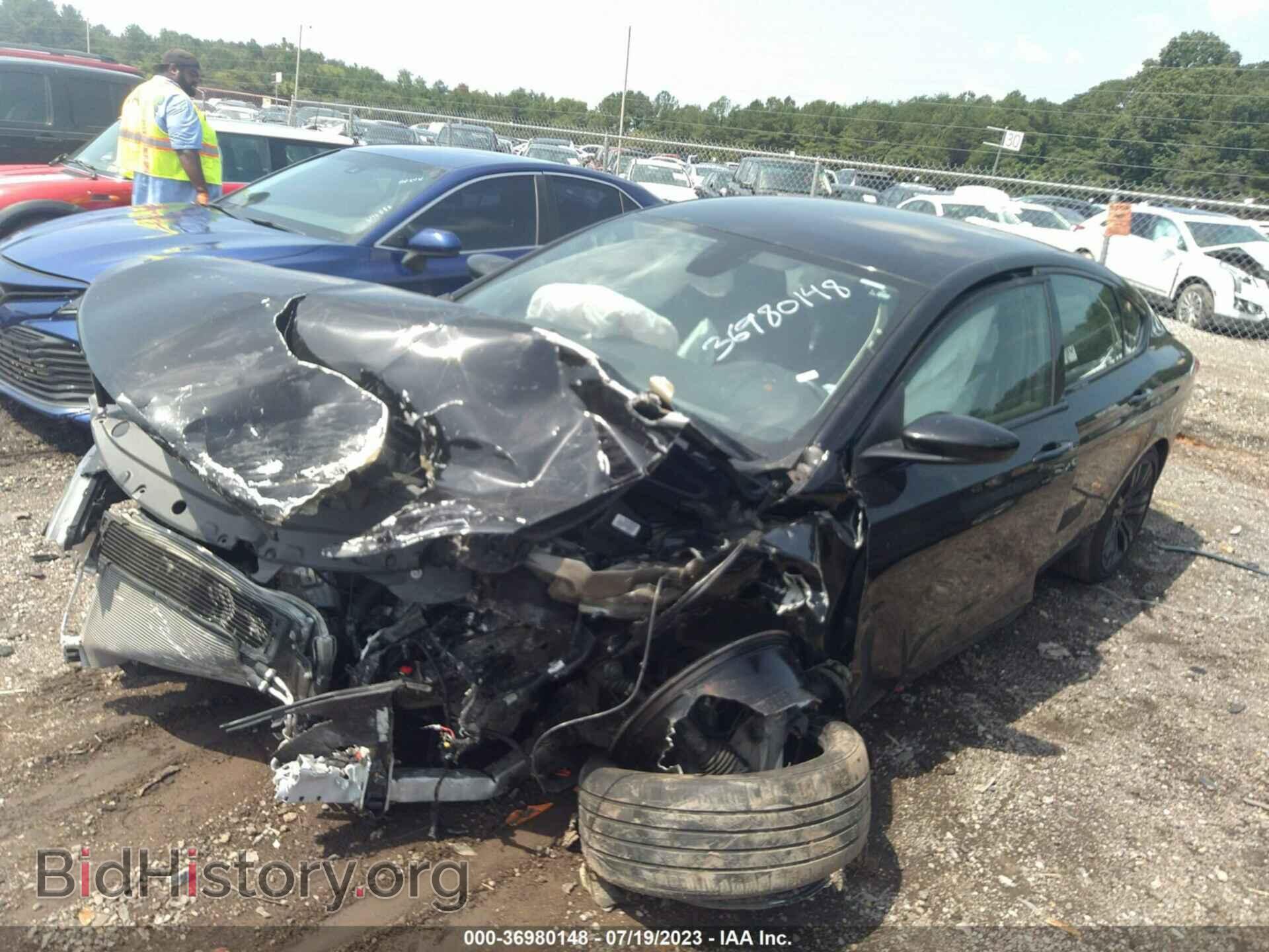 2017 CHRYSLER 200 - VIN: 1C3CCCFB3HN508769 - Фото 2