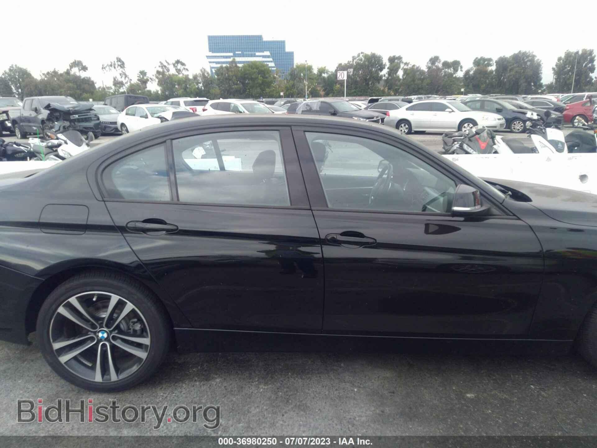 2018 BMW 3 SERIES - VIN: WBA8B9C53JEE82170 - Фото 13